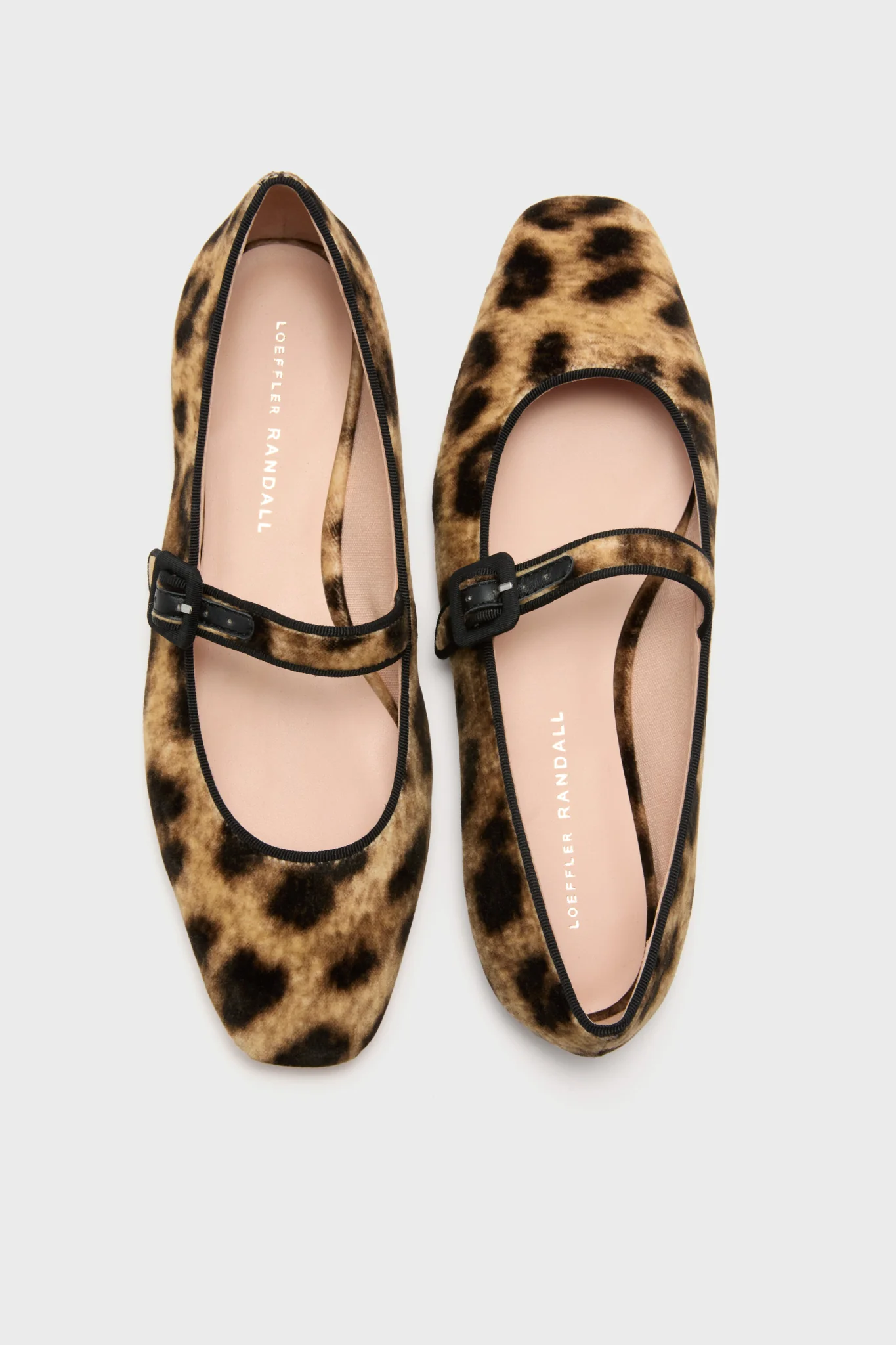 Leopard Printed Velvet Ginger Flats - Image 5