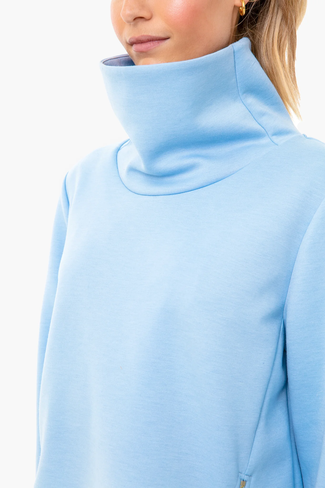 Light Blue Everyday Pullover 2.0 - Image 5