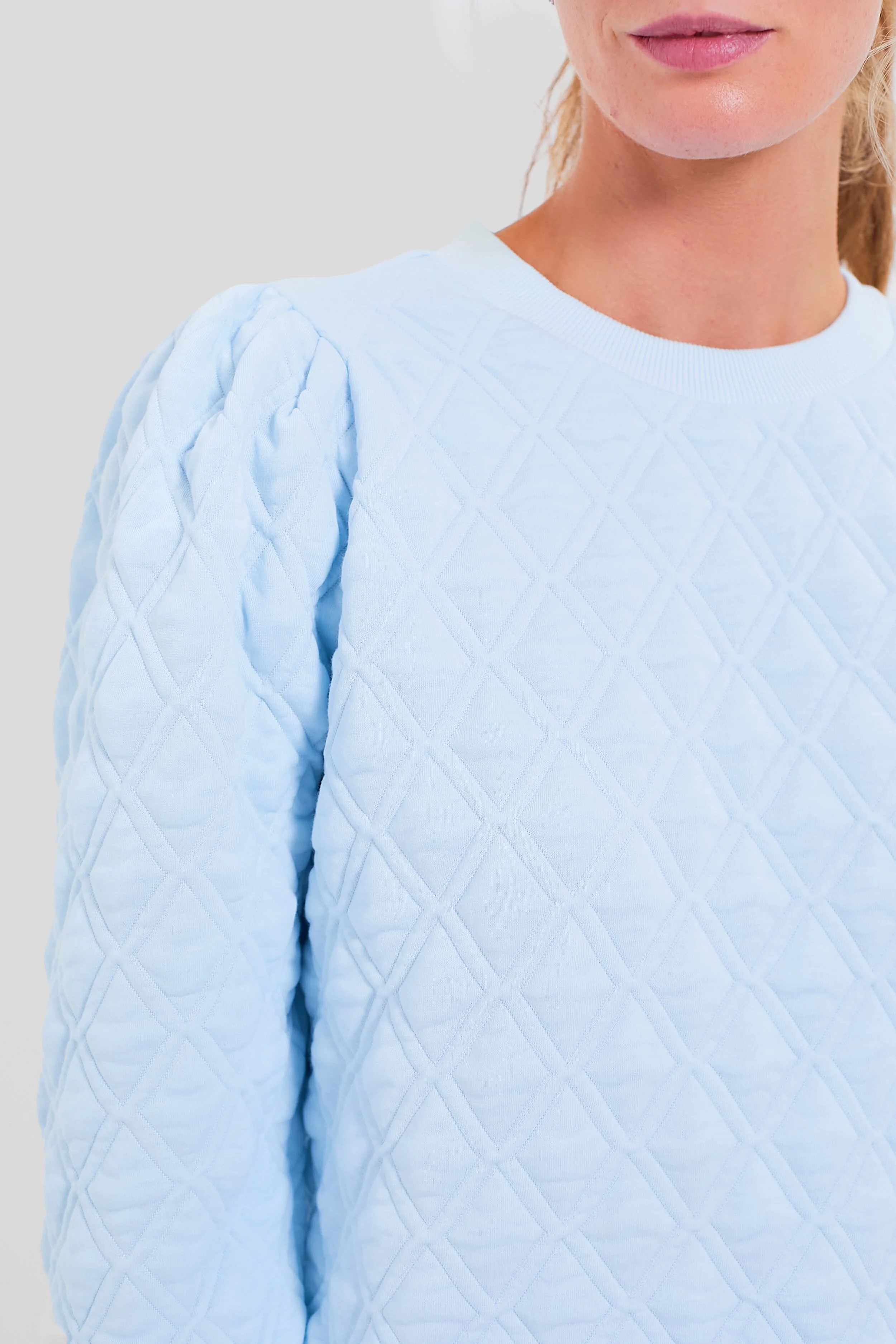 Light Blue Puff Sleeve Quilted Stretch Campbell Pullover - Image 6