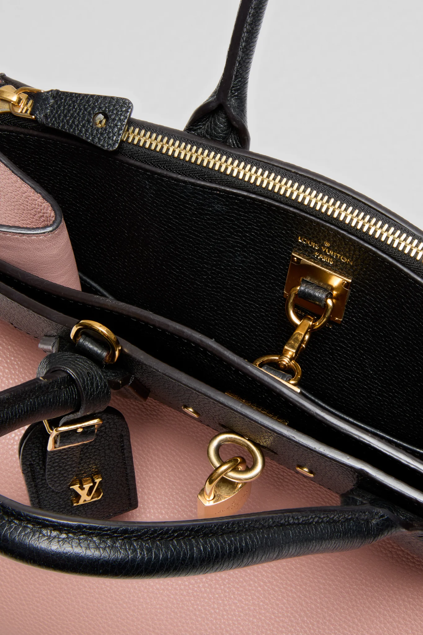 Louis Vuitton Magnolia Pink and Black Pebbled Calf Leather City Steamer MM - Image 5