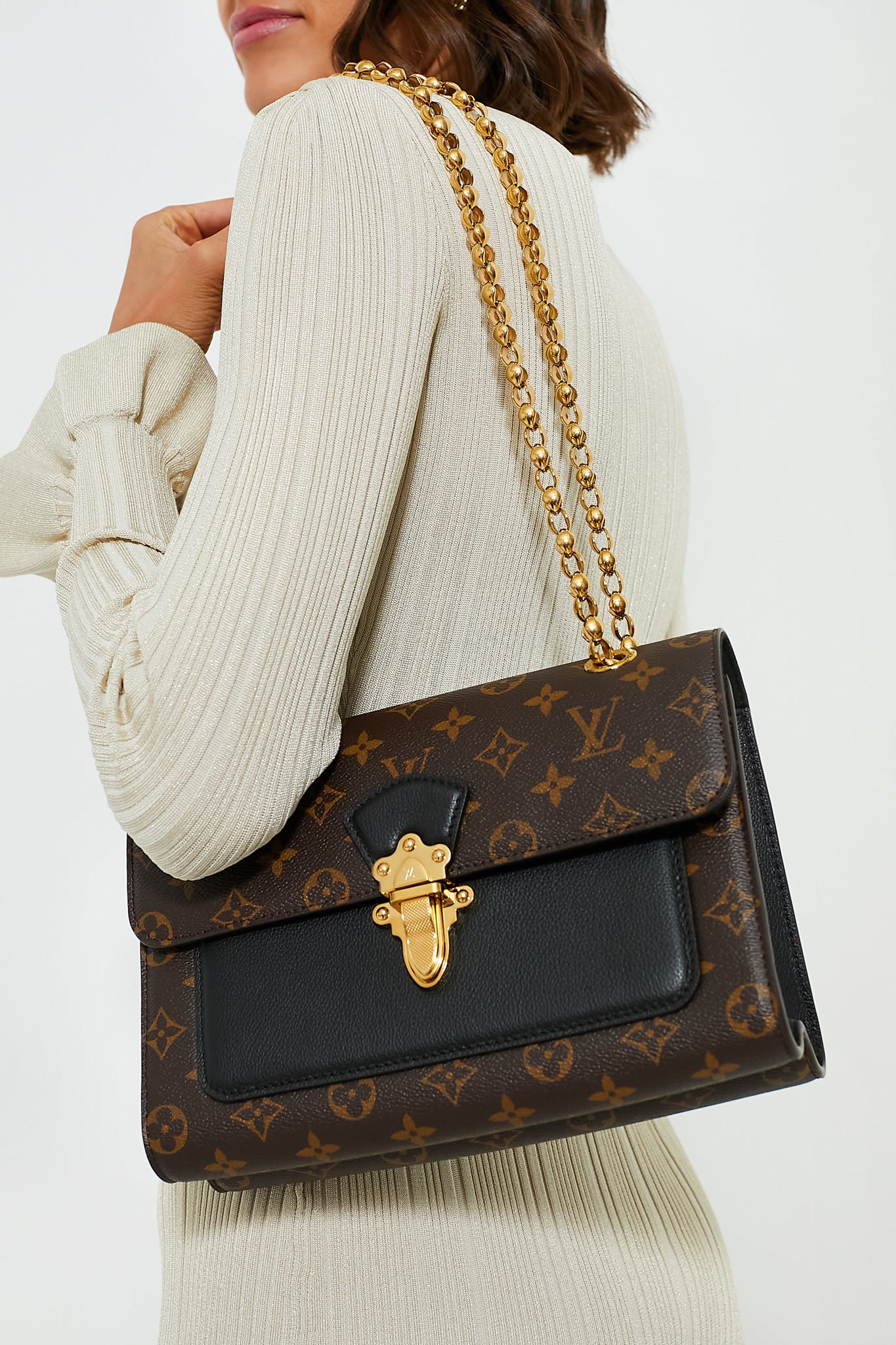 Louis Vuitton Monogram Victoire Bag - Image 2
