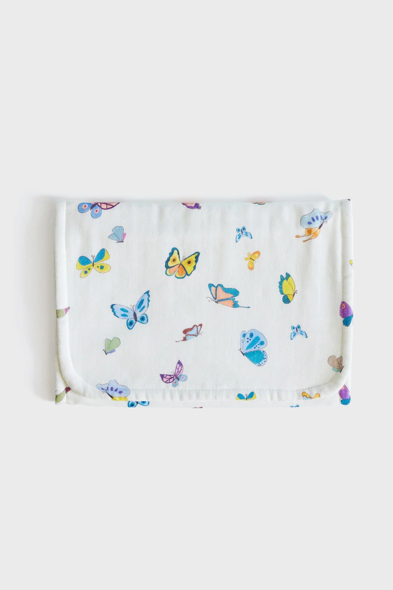 Madame Butterfly Bib and Burb Cloth Set - Image 4