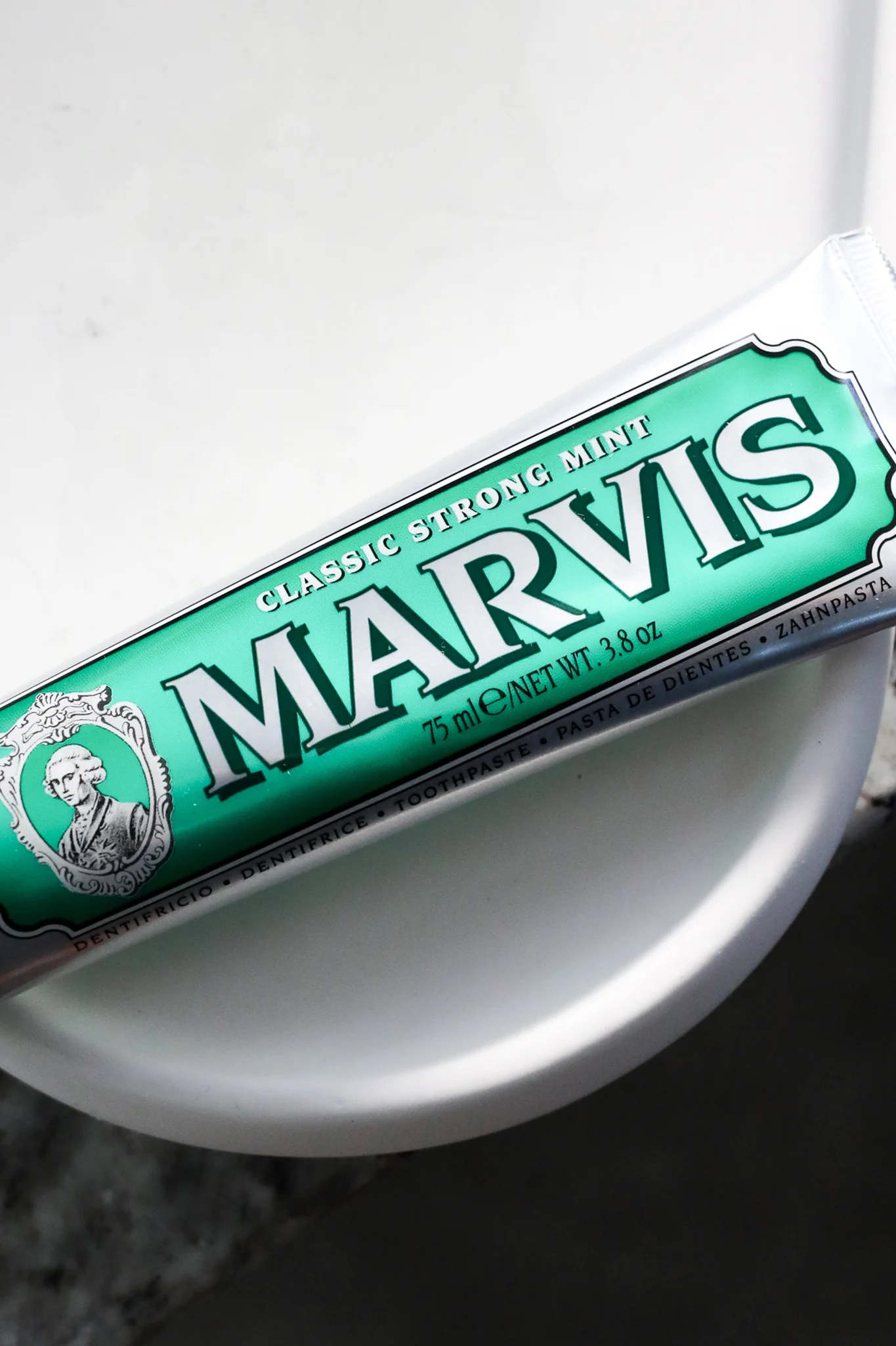 Marvis Classic Strong Mint - Image 3