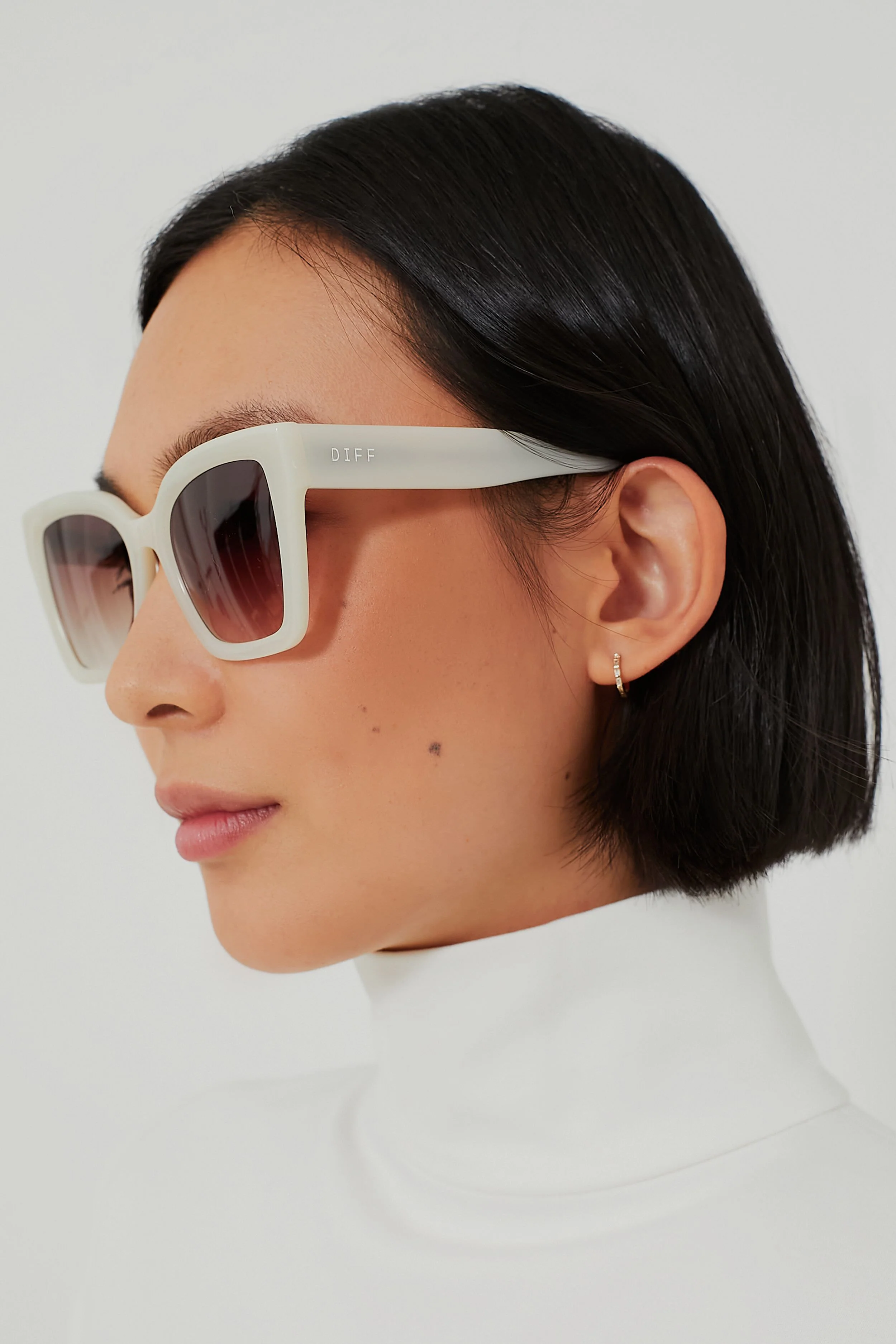 Meringue and Brown Gradient Rhys Sunglasses - Image 5