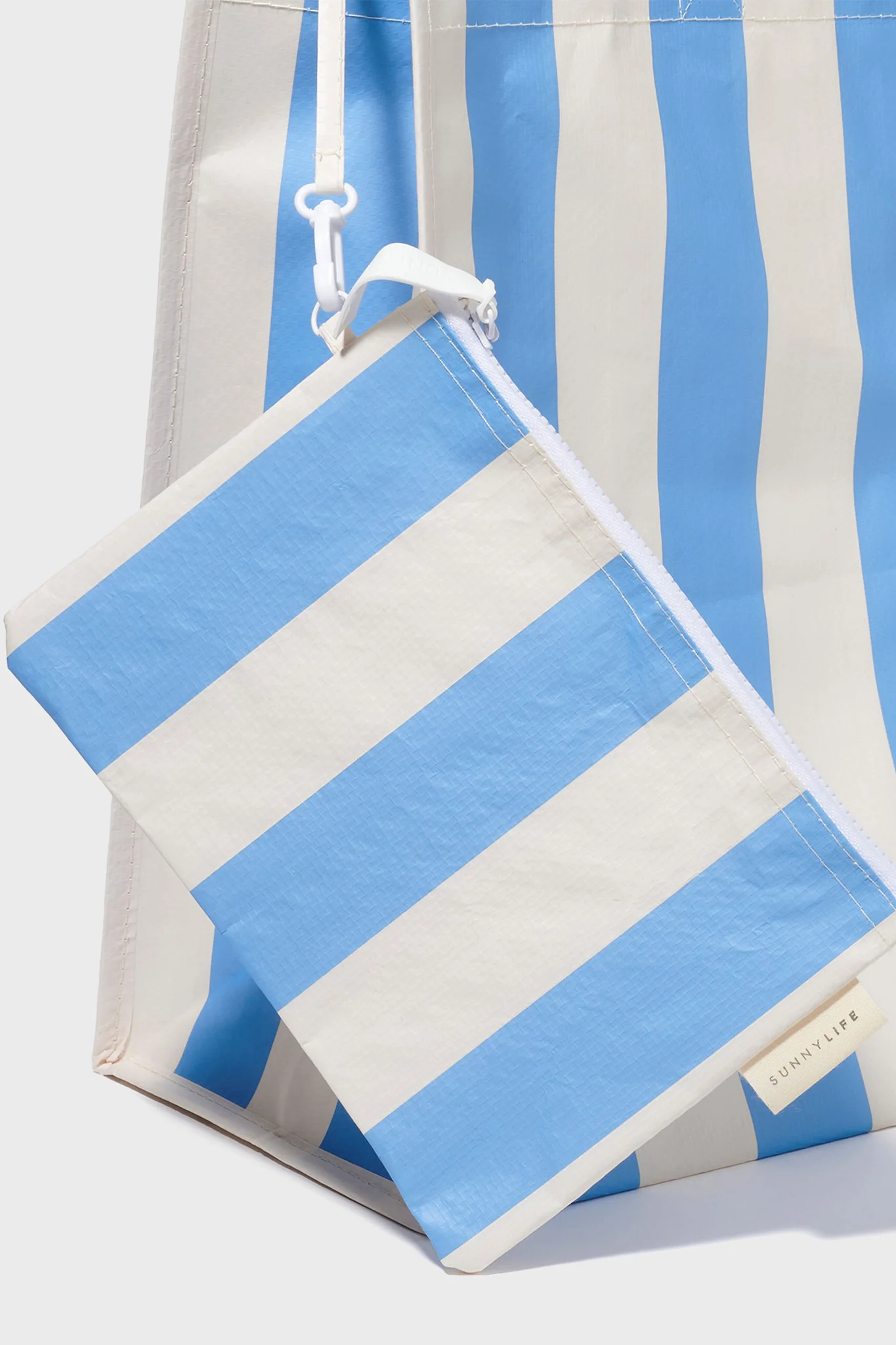 Mid Blue Stripe Carryall Beach Bag - Image 4