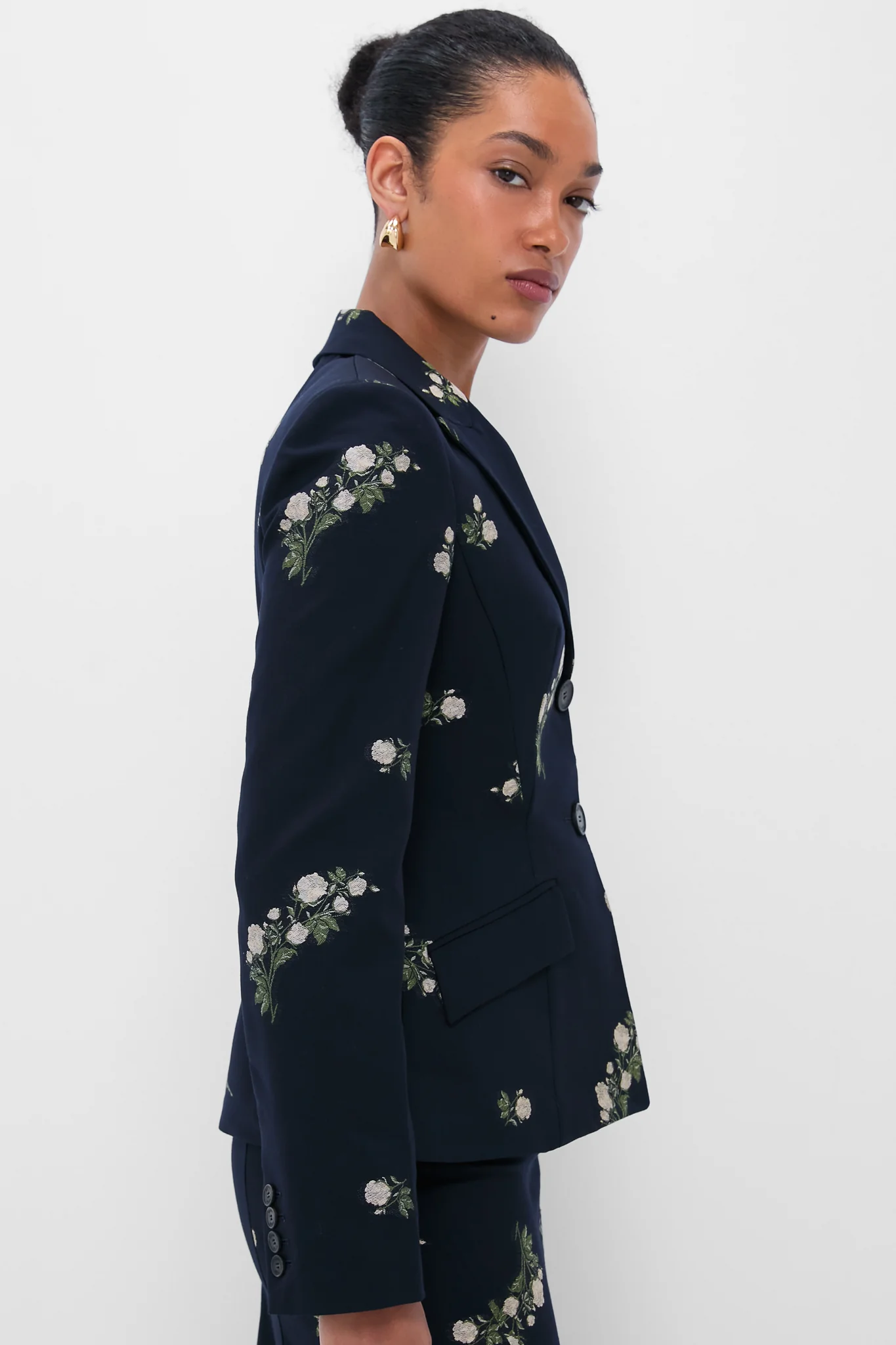 Midnight Blue Fitted Single Breasted Blazer - Image 3