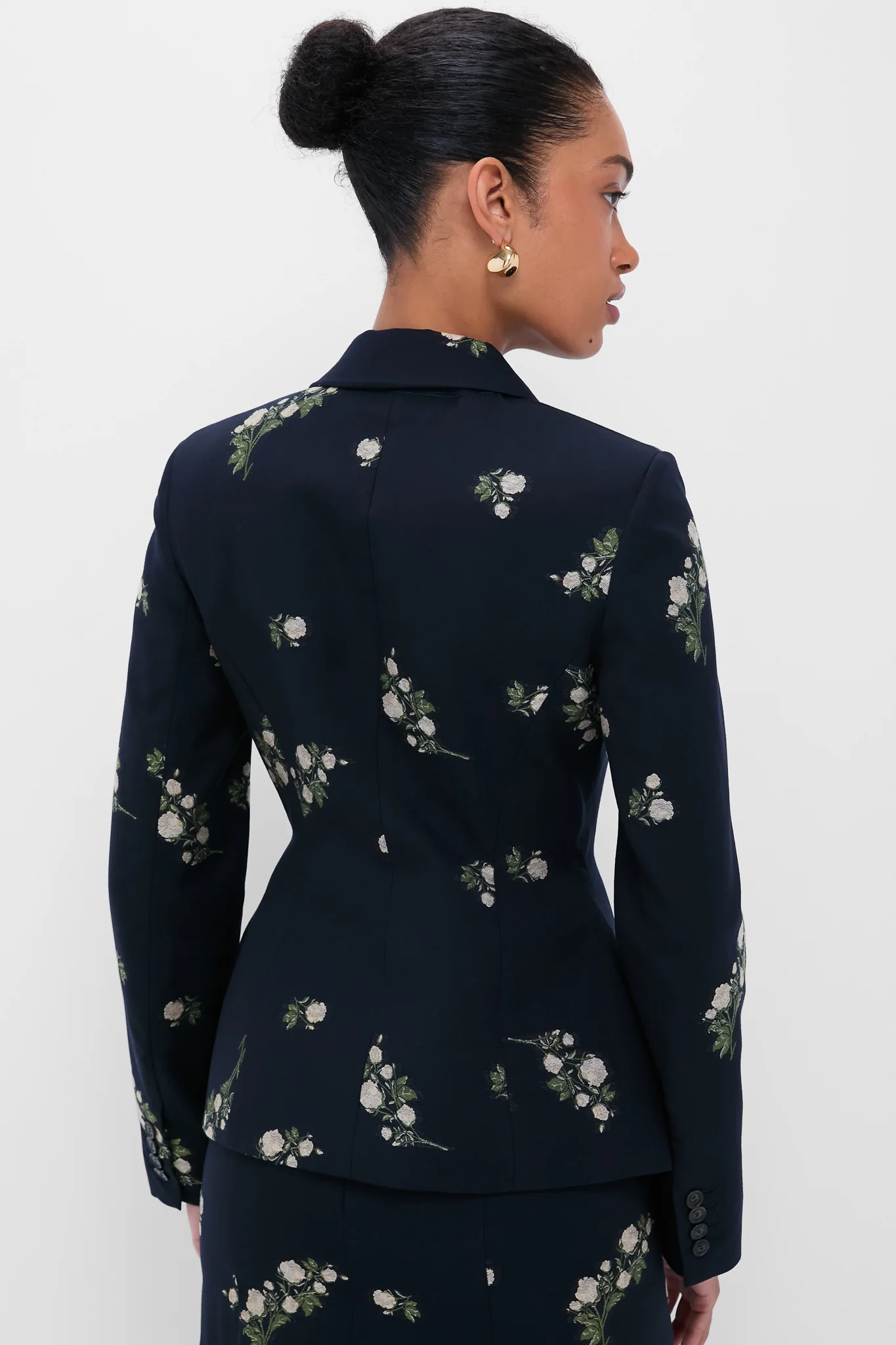 Midnight Blue Fitted Single Breasted Blazer - Image 4