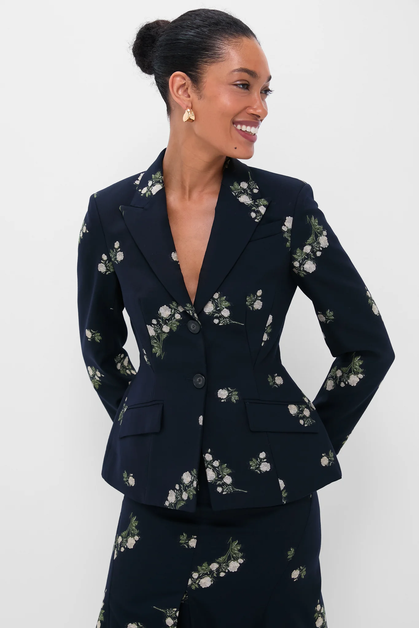 Midnight Blue Fitted Single Breasted Blazer - Image 6