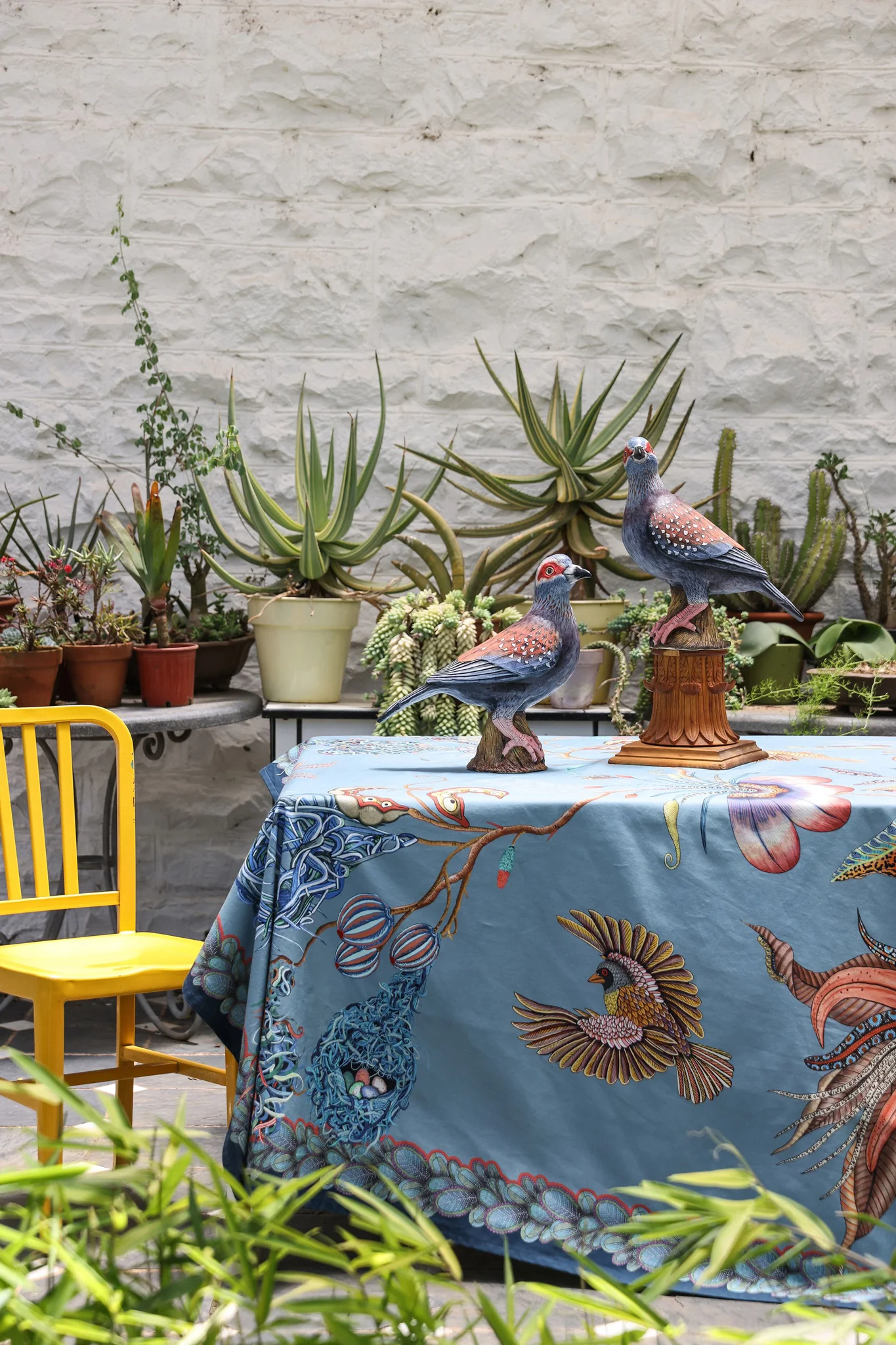 Mist Thanda Nest Tablecloth - Image 4