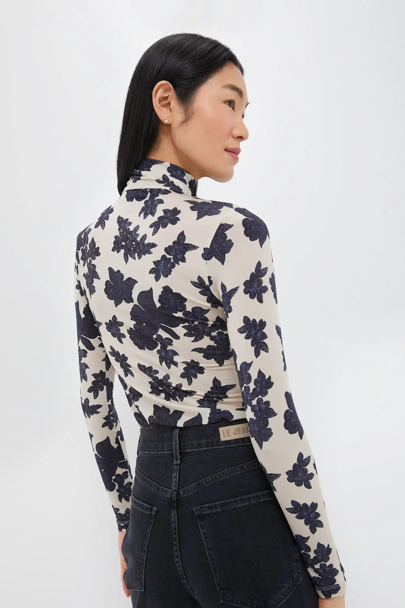 Moonflower Aurelia Turtleneck - Image 4