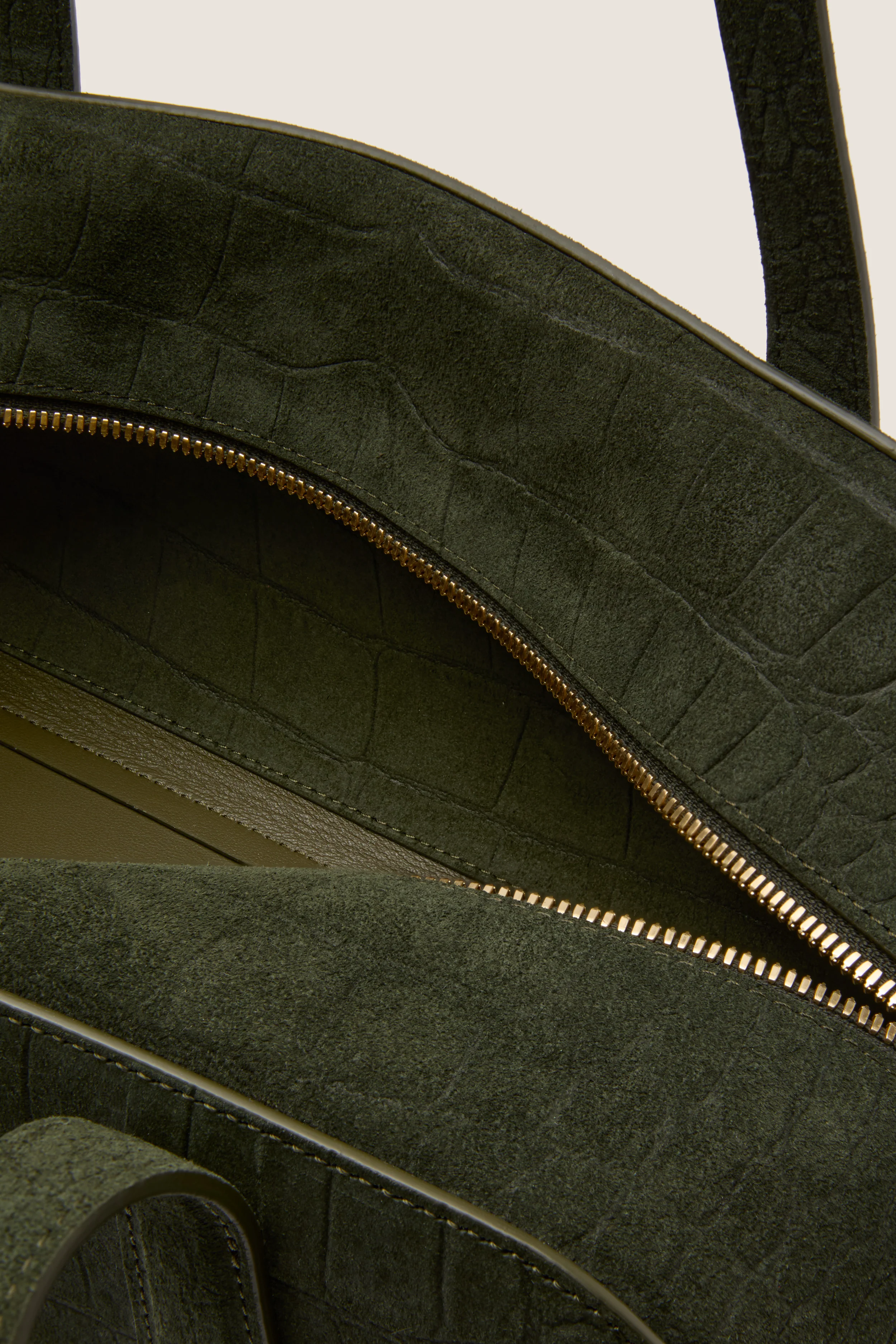 Moss Helios Bag - Image 6