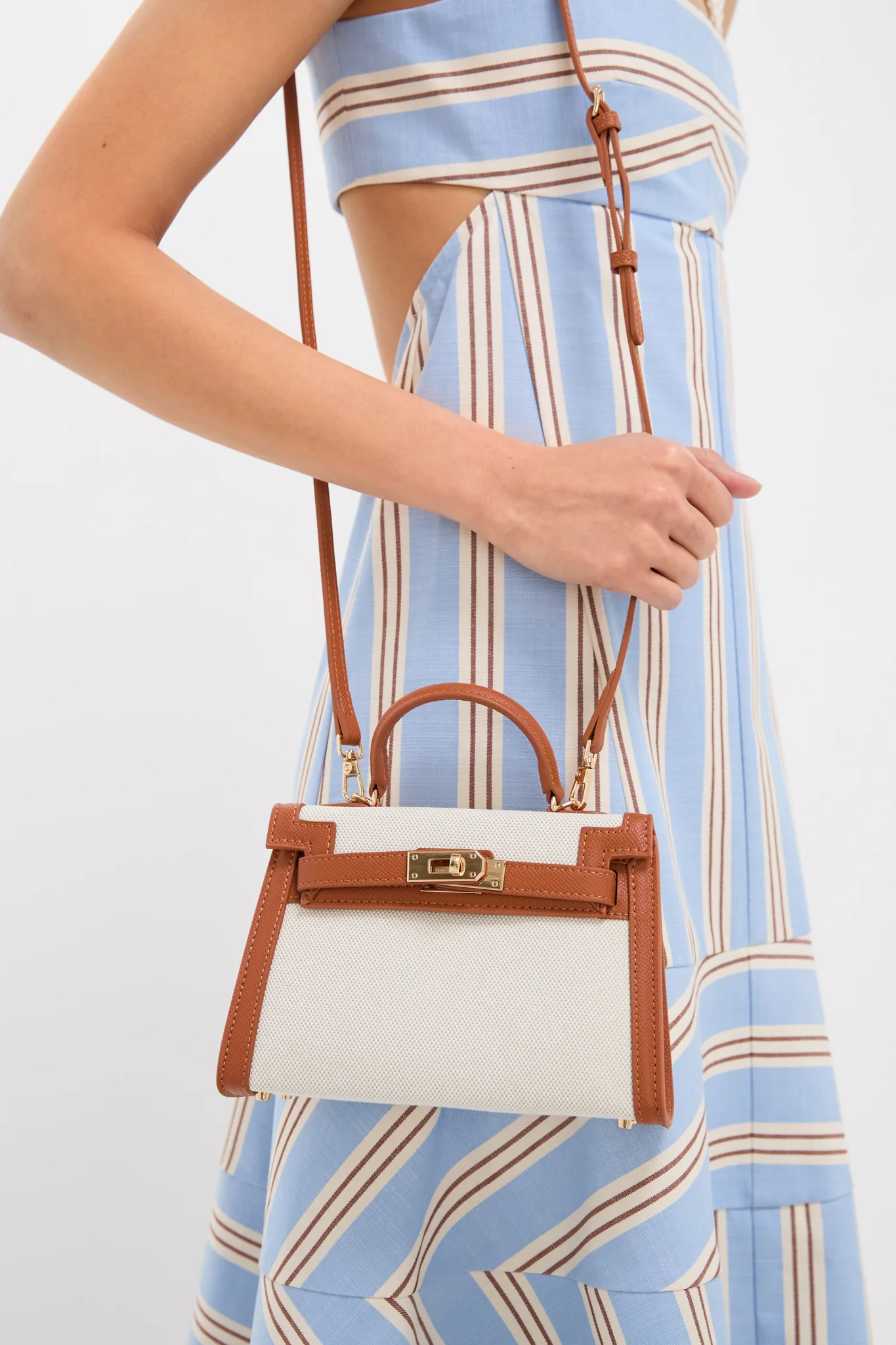 Natural Linen and Tan Hariette Handle Bag - Image 3