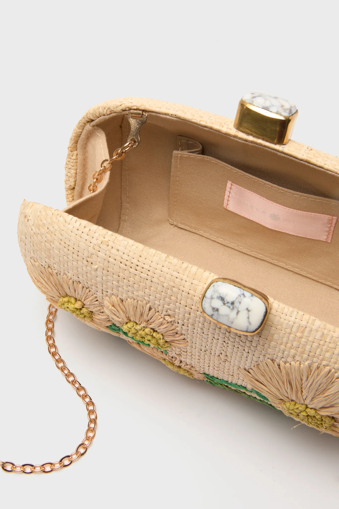 Natural Vintage Daisies Clutch - Image 6