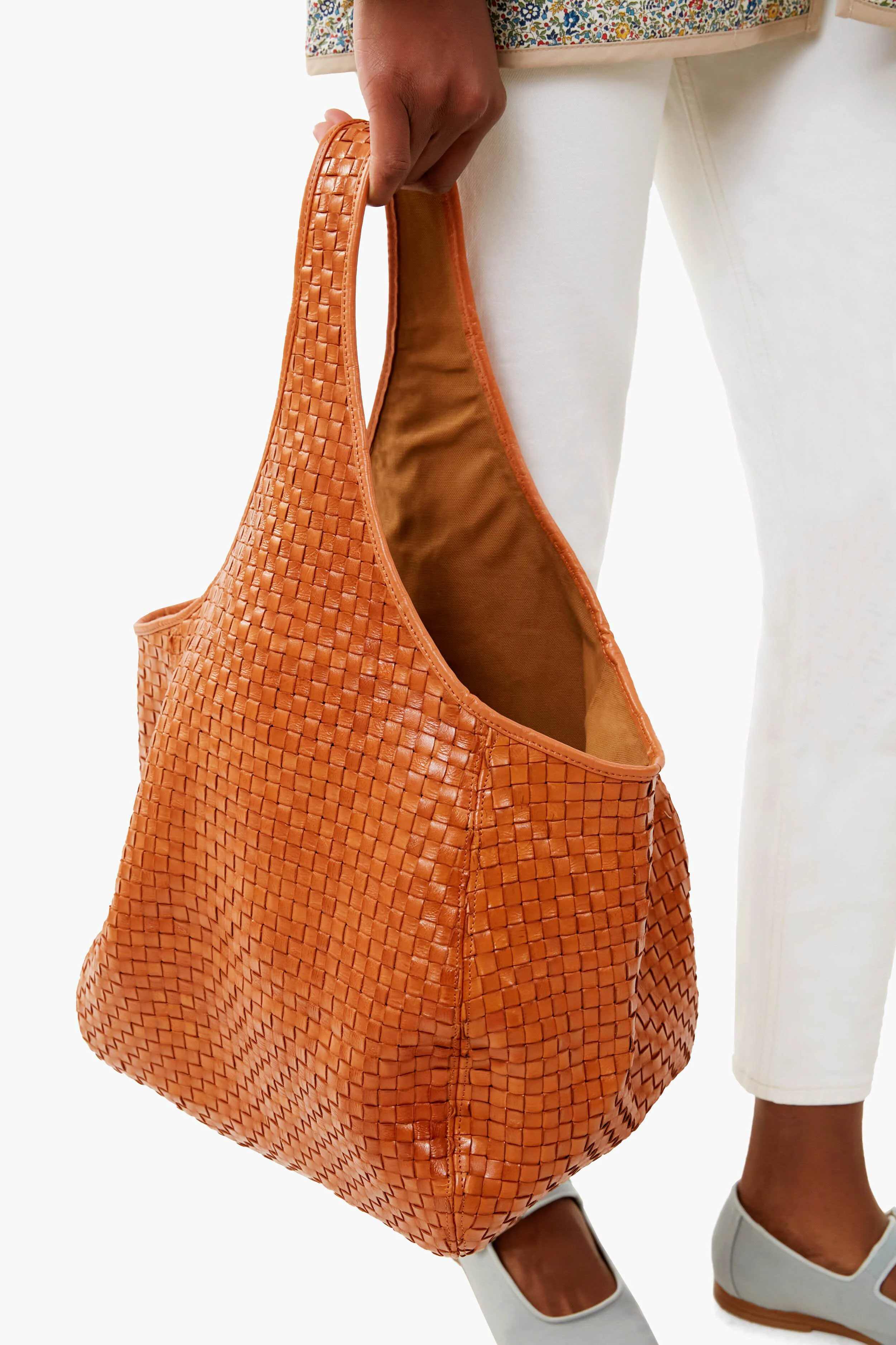 Natural Woven Checker Bando Bag - Image 4