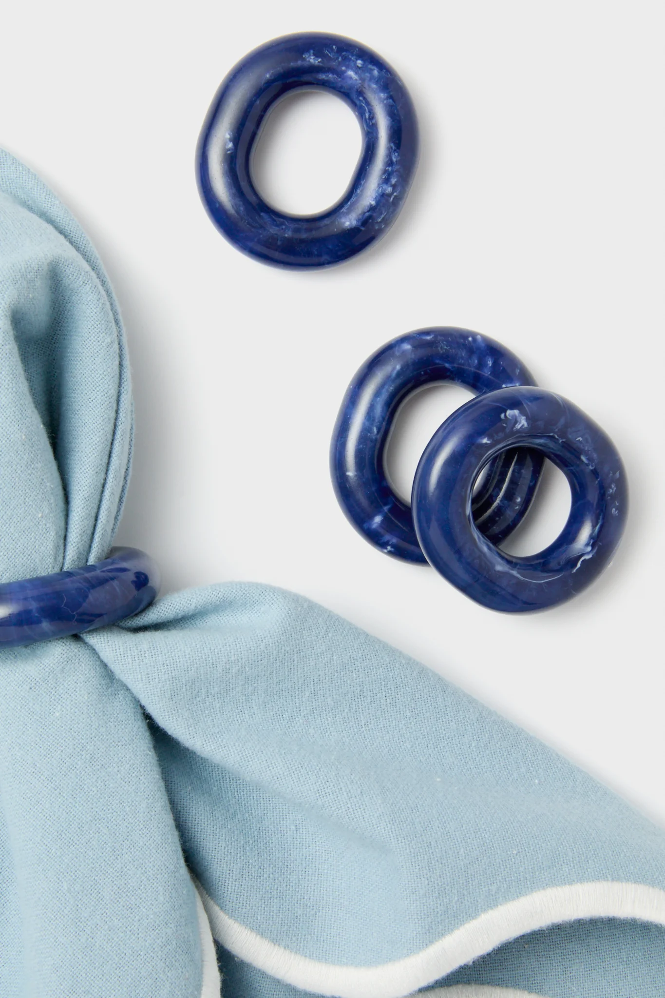 Navy Catena Link Napkin Rings Set of 4 - Image 2
