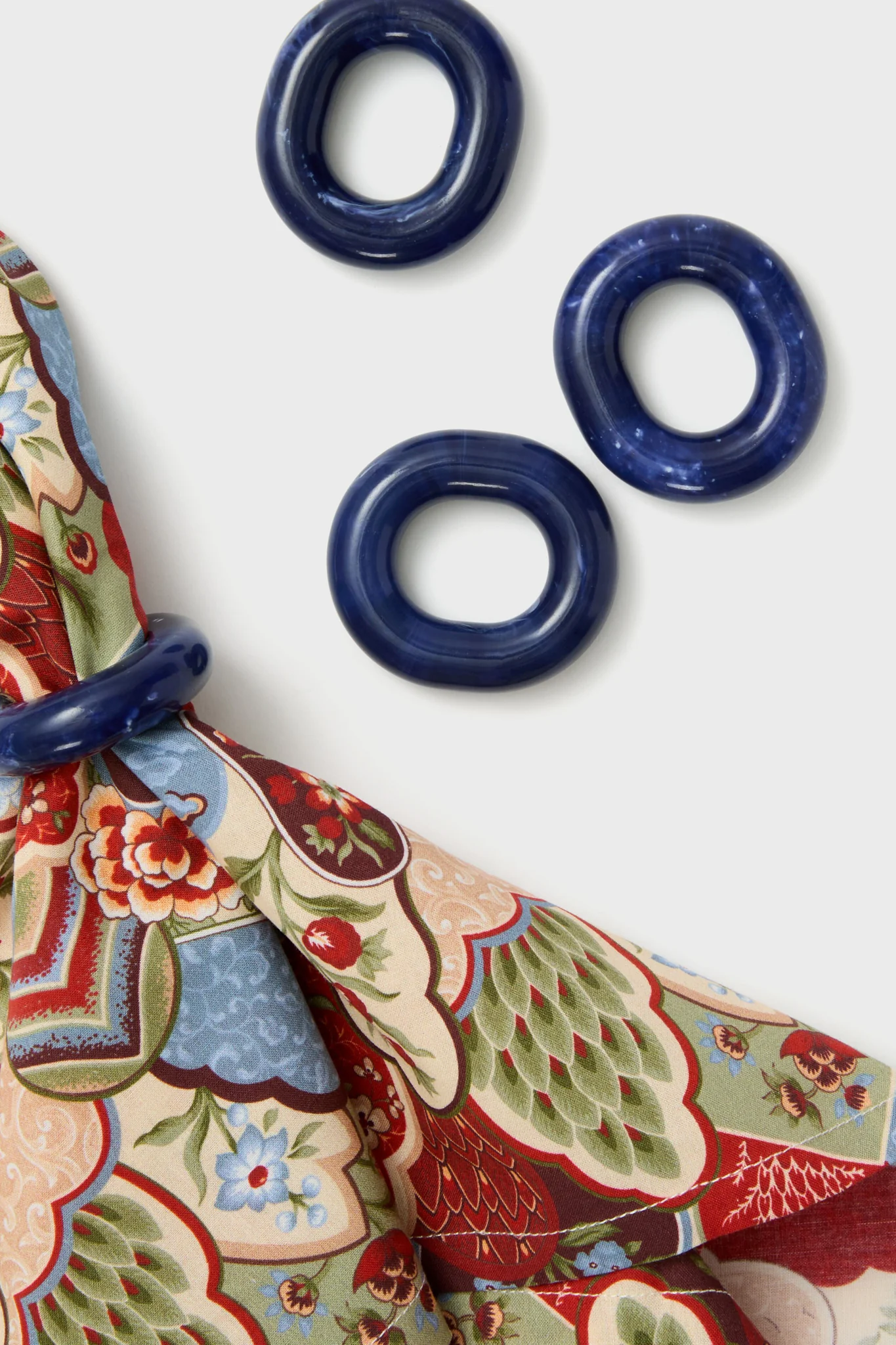 Navy Catena Link Napkin Rings Set of 4 - Image 3