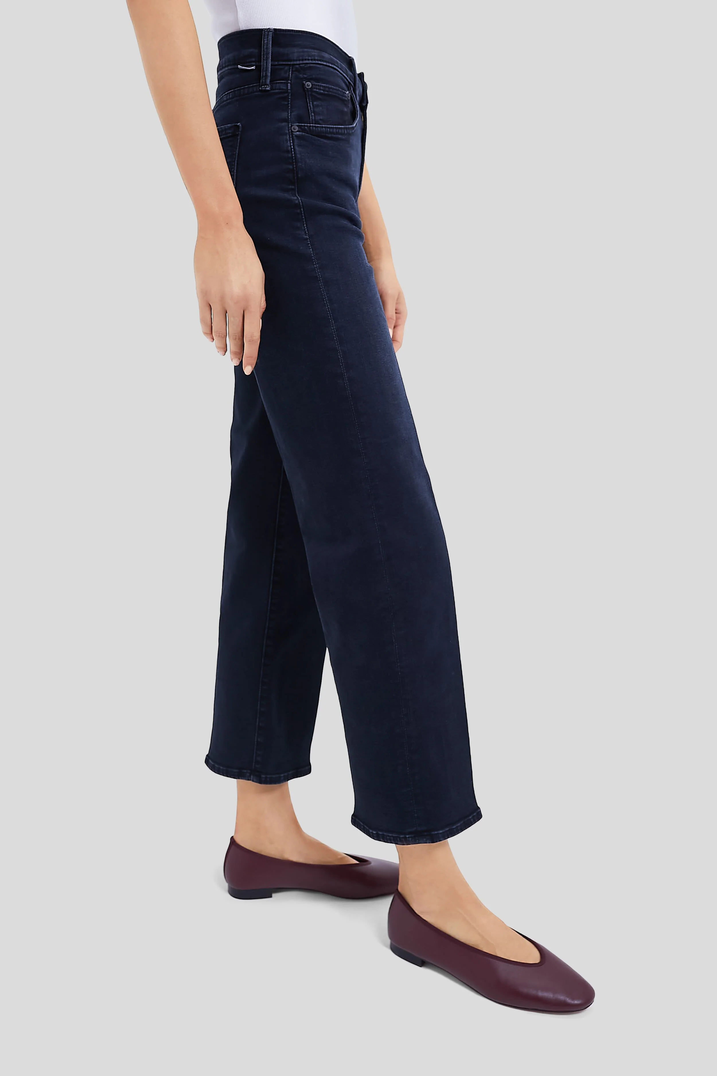 Night in Venice The Mid Rise Rambler Zip Ankle - Image 3