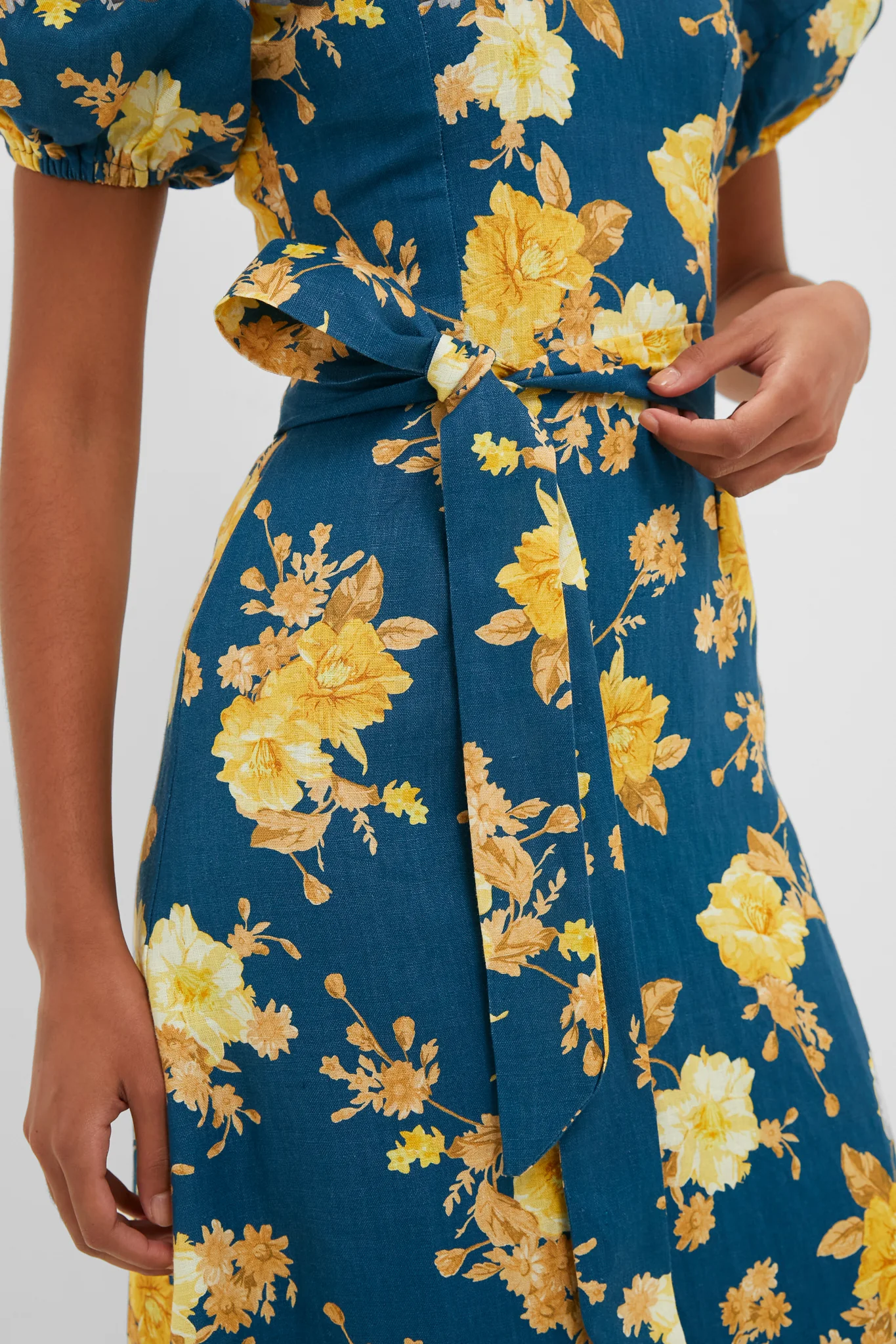Nora Floral Navy Leiria Midi Dress - Image 6