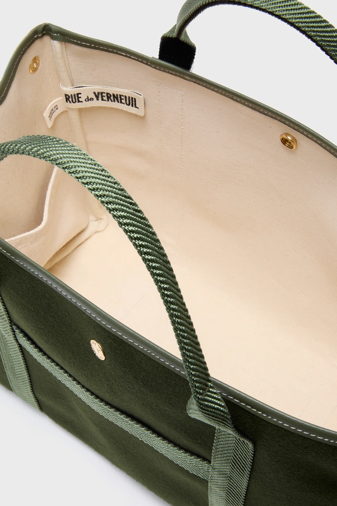 Olive Flannel Traversee M Tote - Image 5