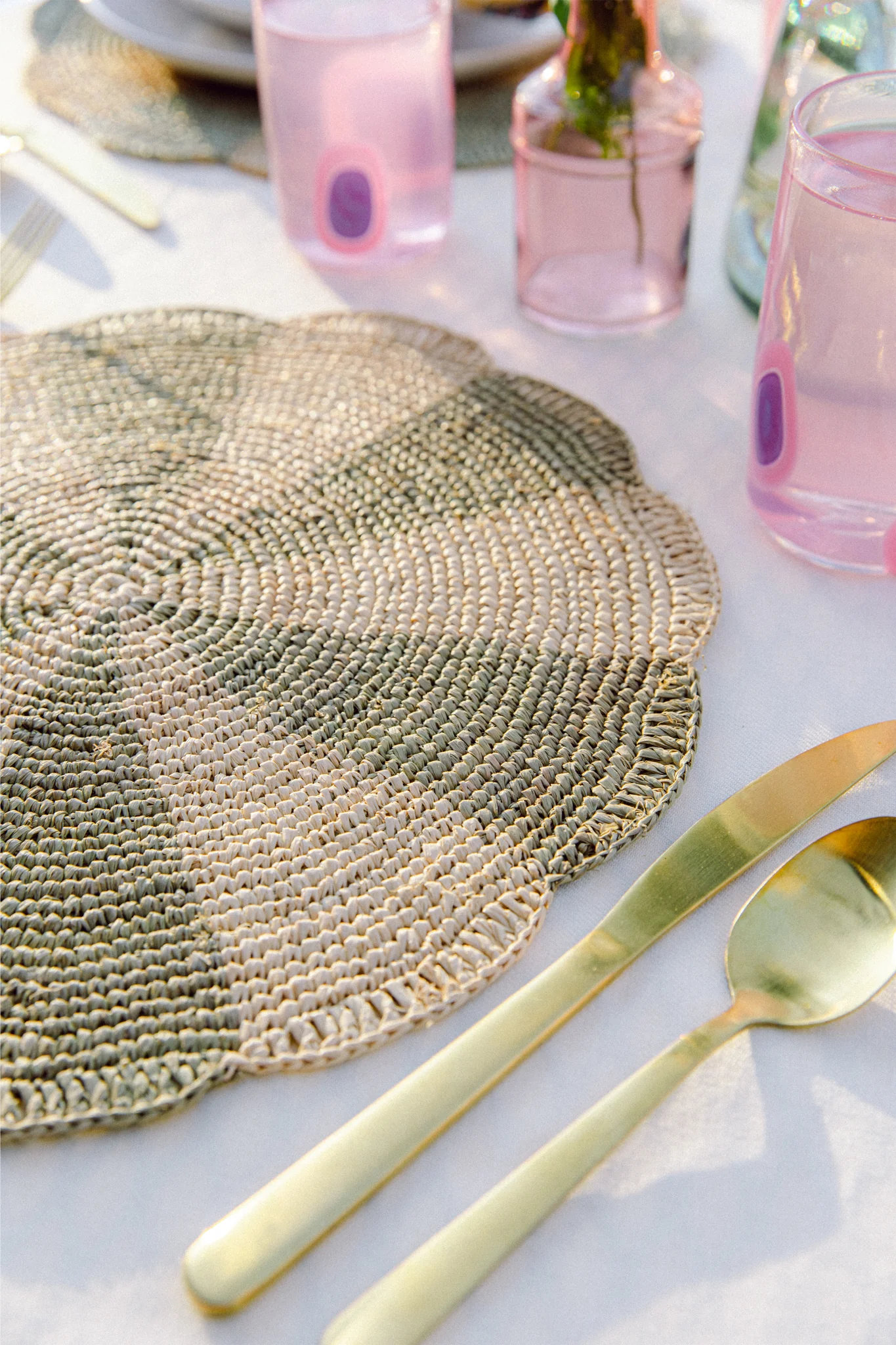 Olive Pinwheel Round Placemat (Set of 4) - Image 2