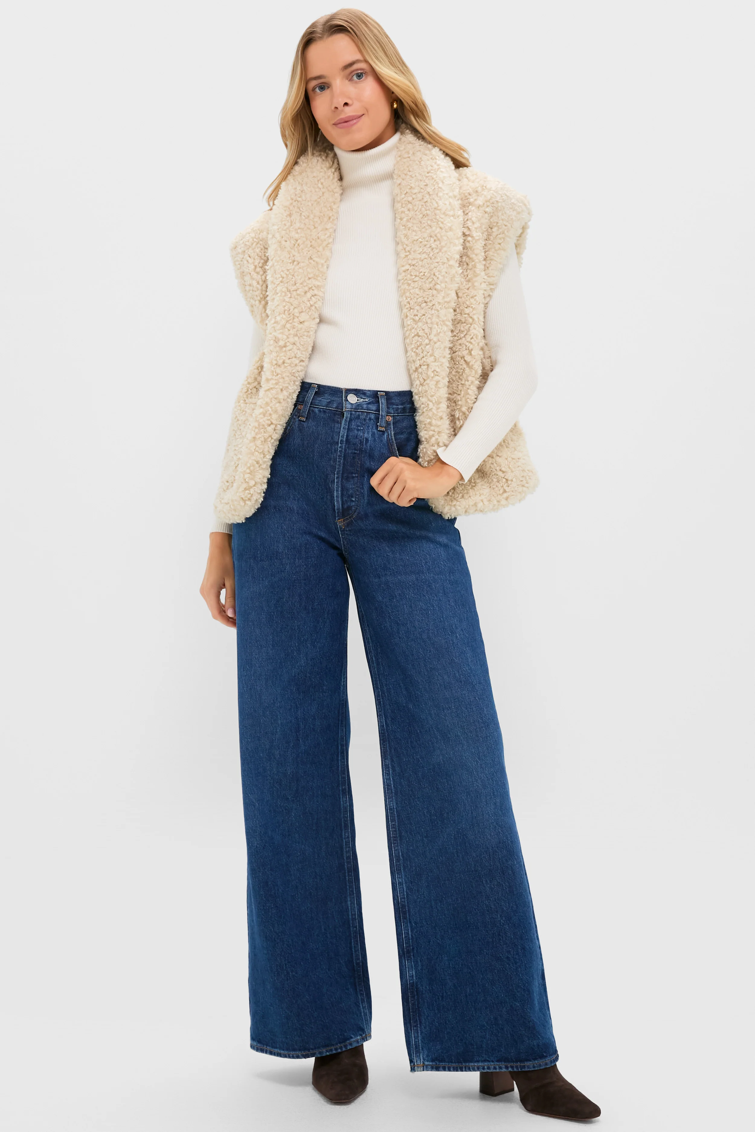 Oversized Aspen Sherpa Vest - Image 6