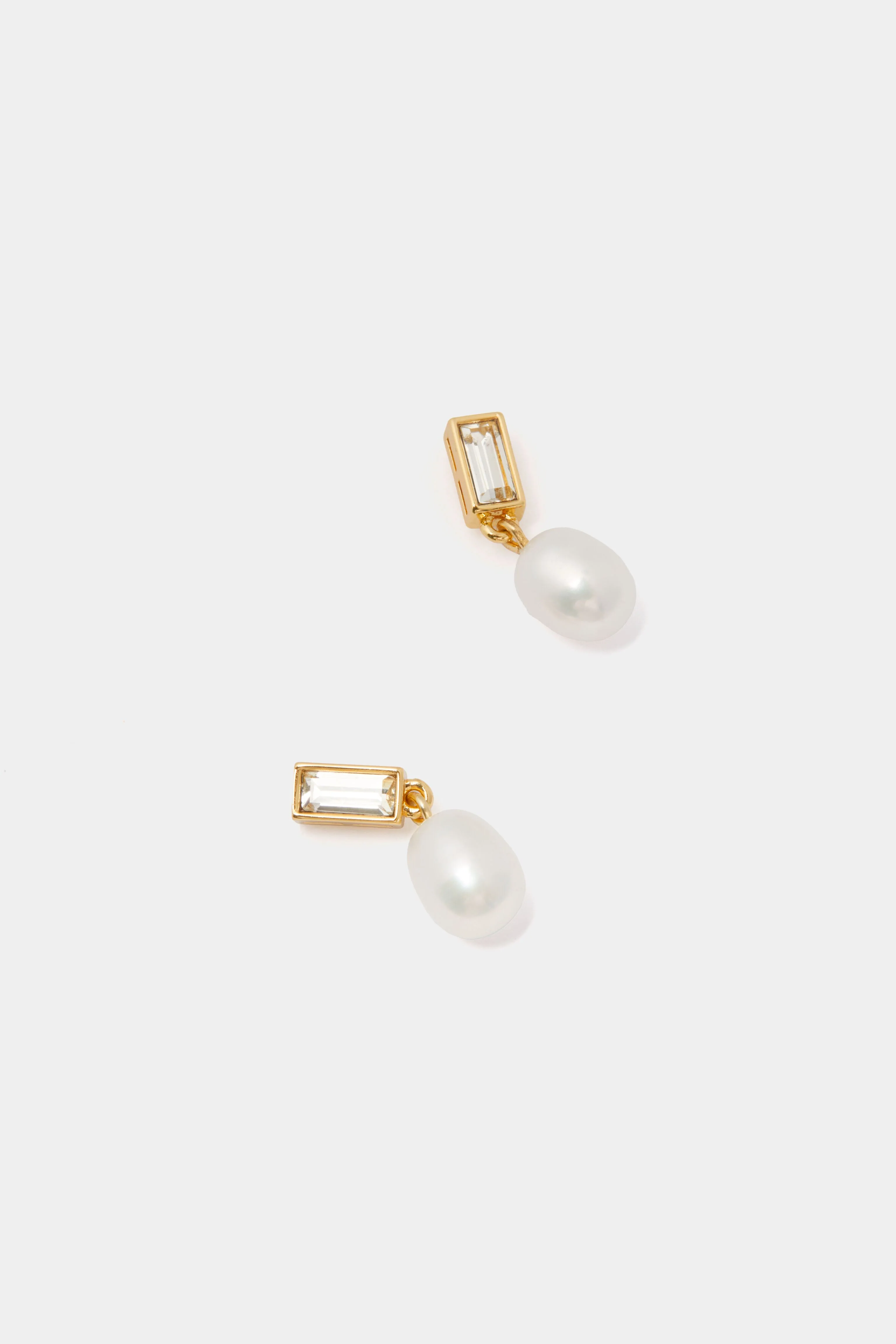 Pearl and Crystal Maura Earrings - Image 4