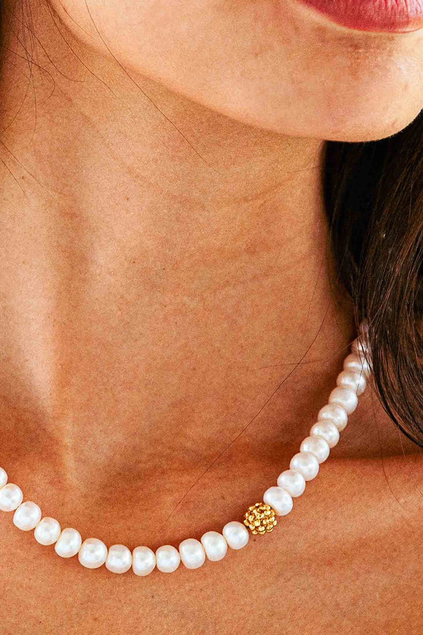 Pearl Berry Single Strand Necklace - Image 2