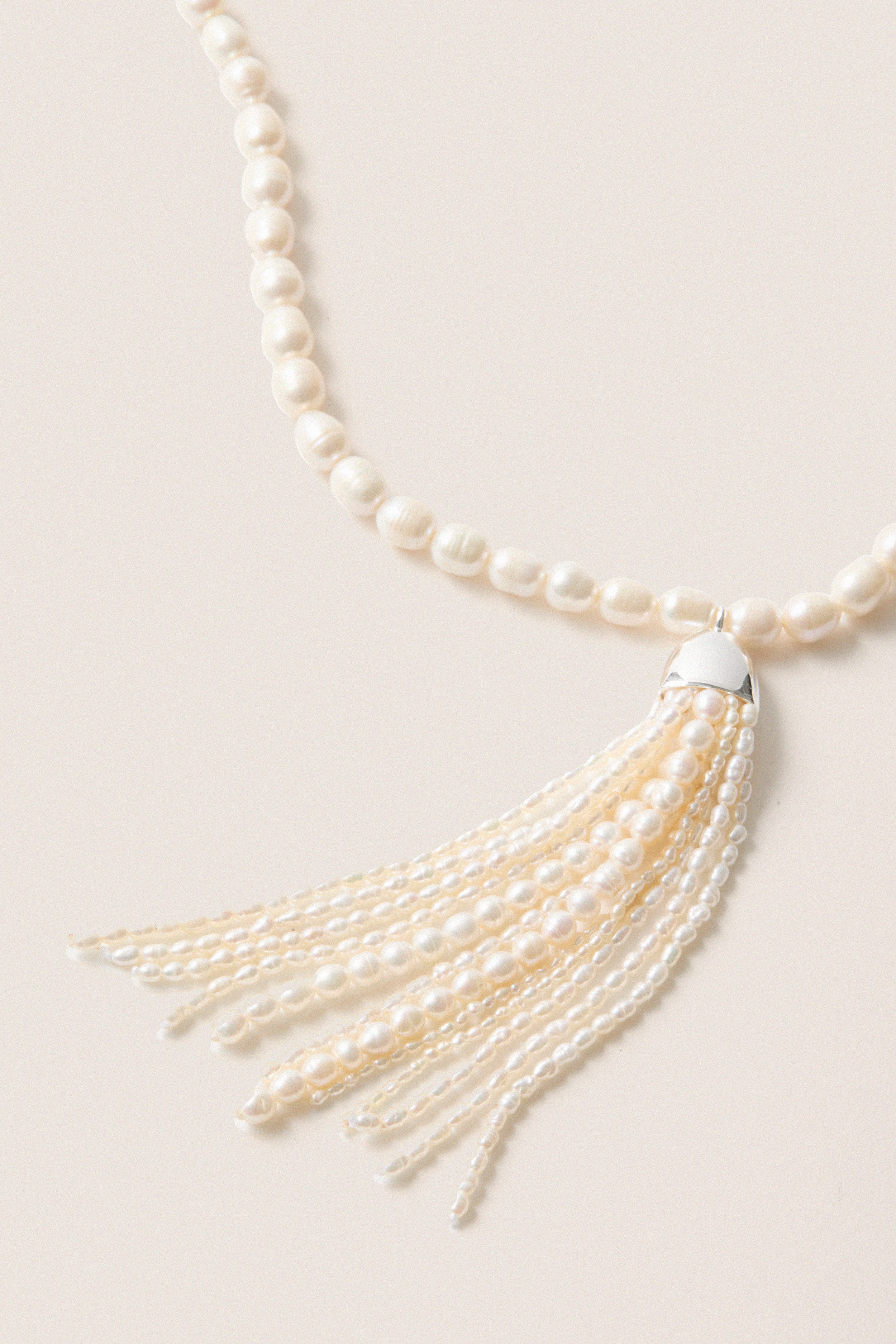 Pearl Delfina Necklace - Image 3