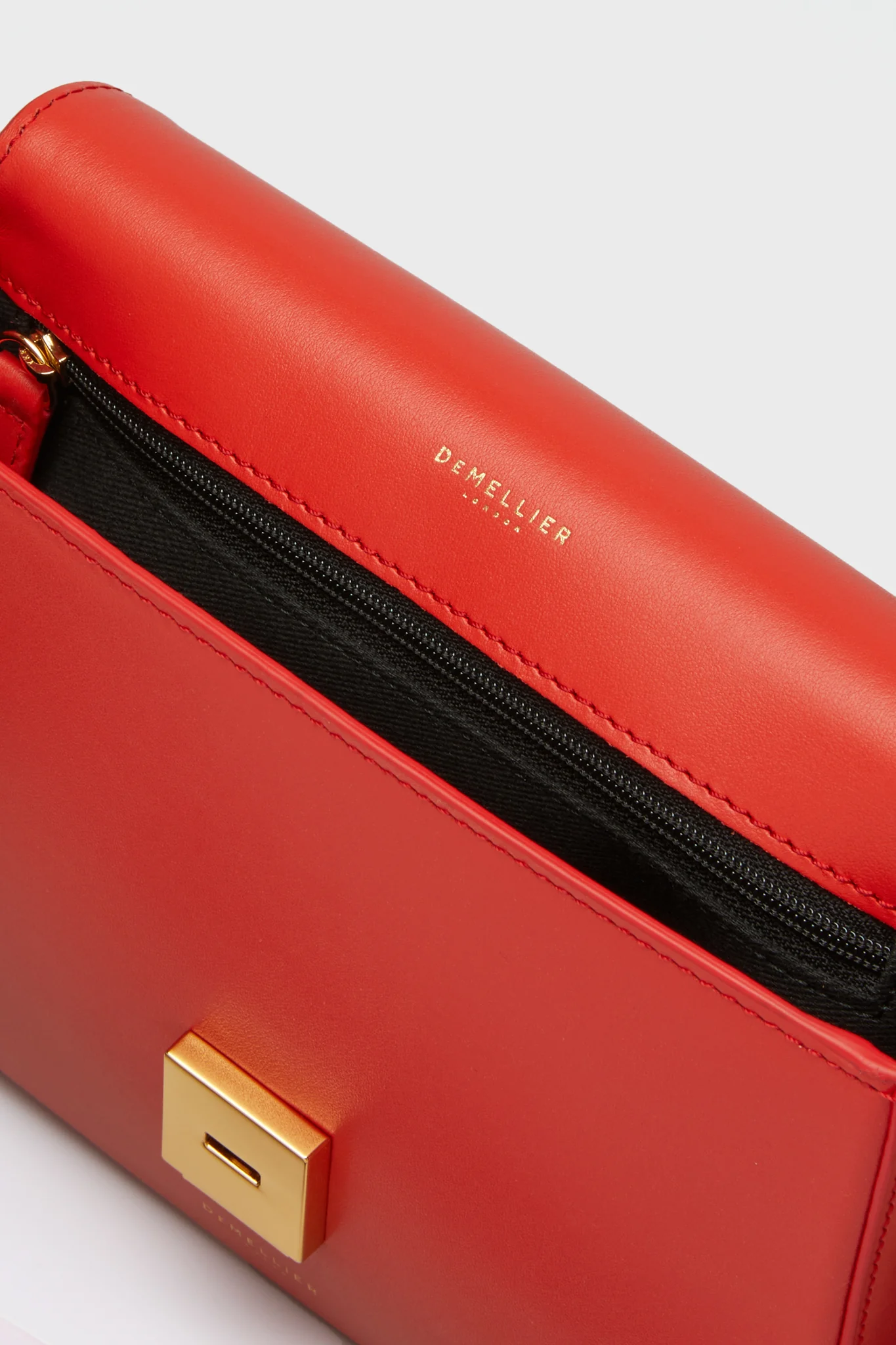 Poppy Red Smooth Small Vancouver Bag - Image 5