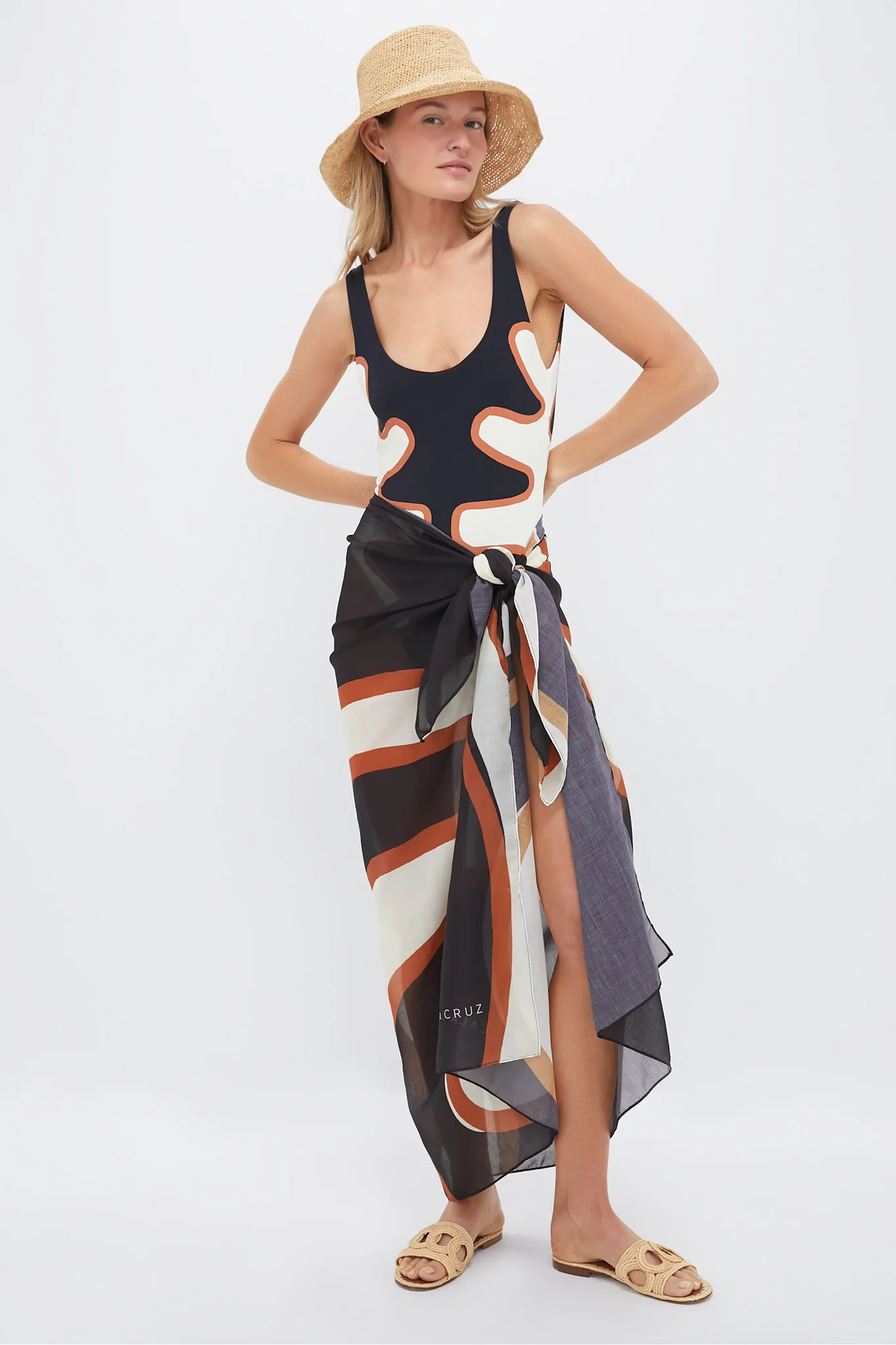 Preco Black and White Luana Sarong - Image 2