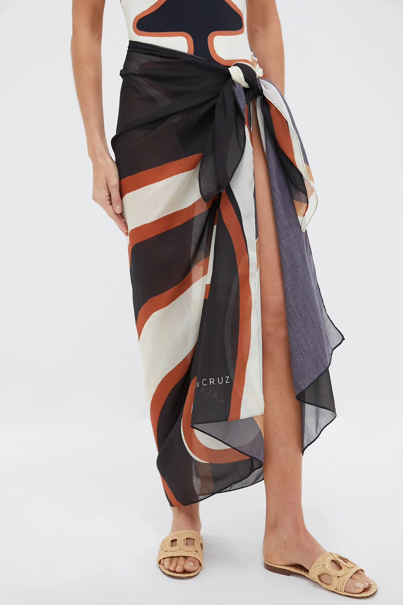 Preco Black and White Luana Sarong - Image 3
