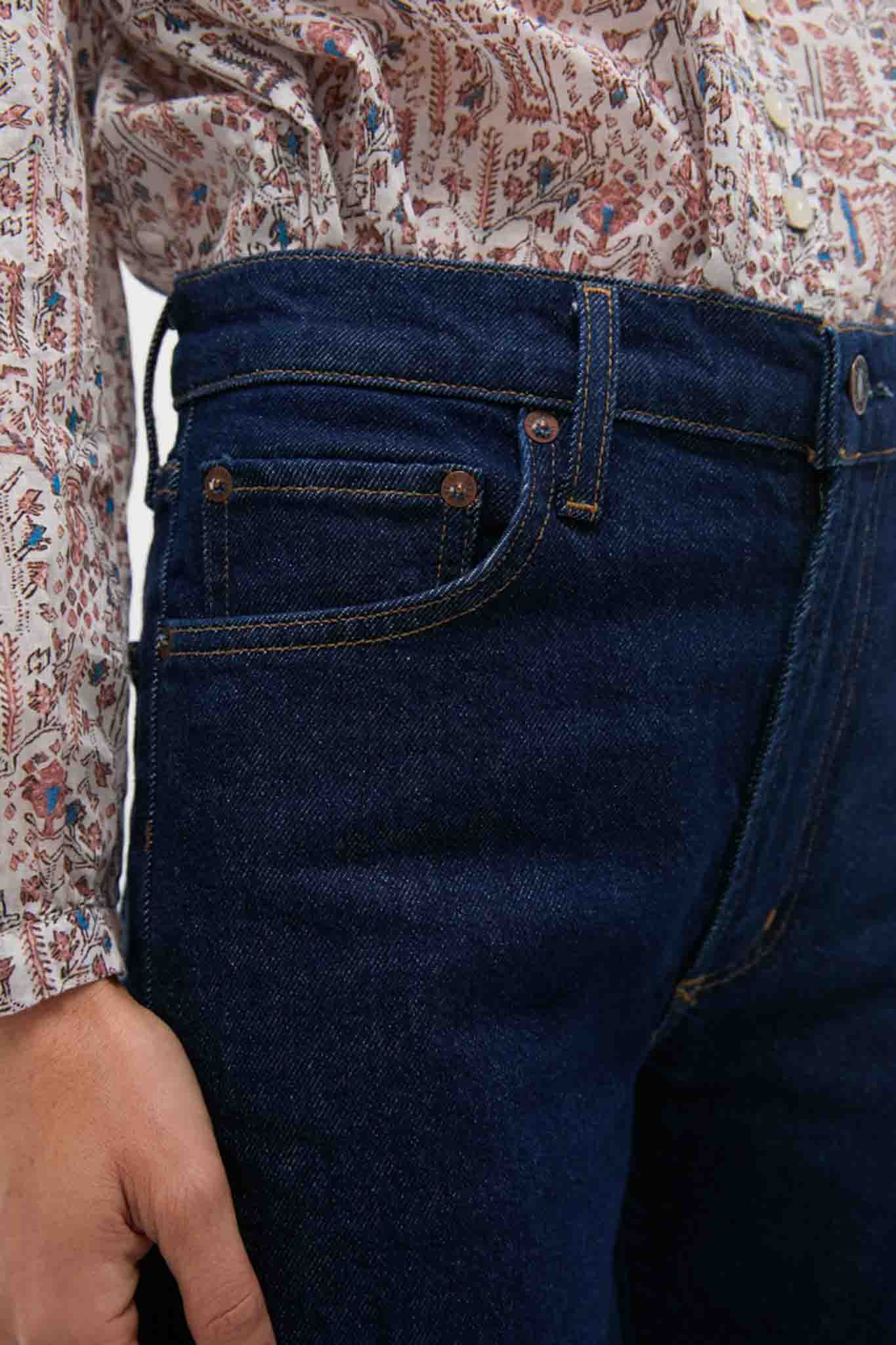 Reissue Mid Rise Relaxed Straight Harper Jean - Image 5