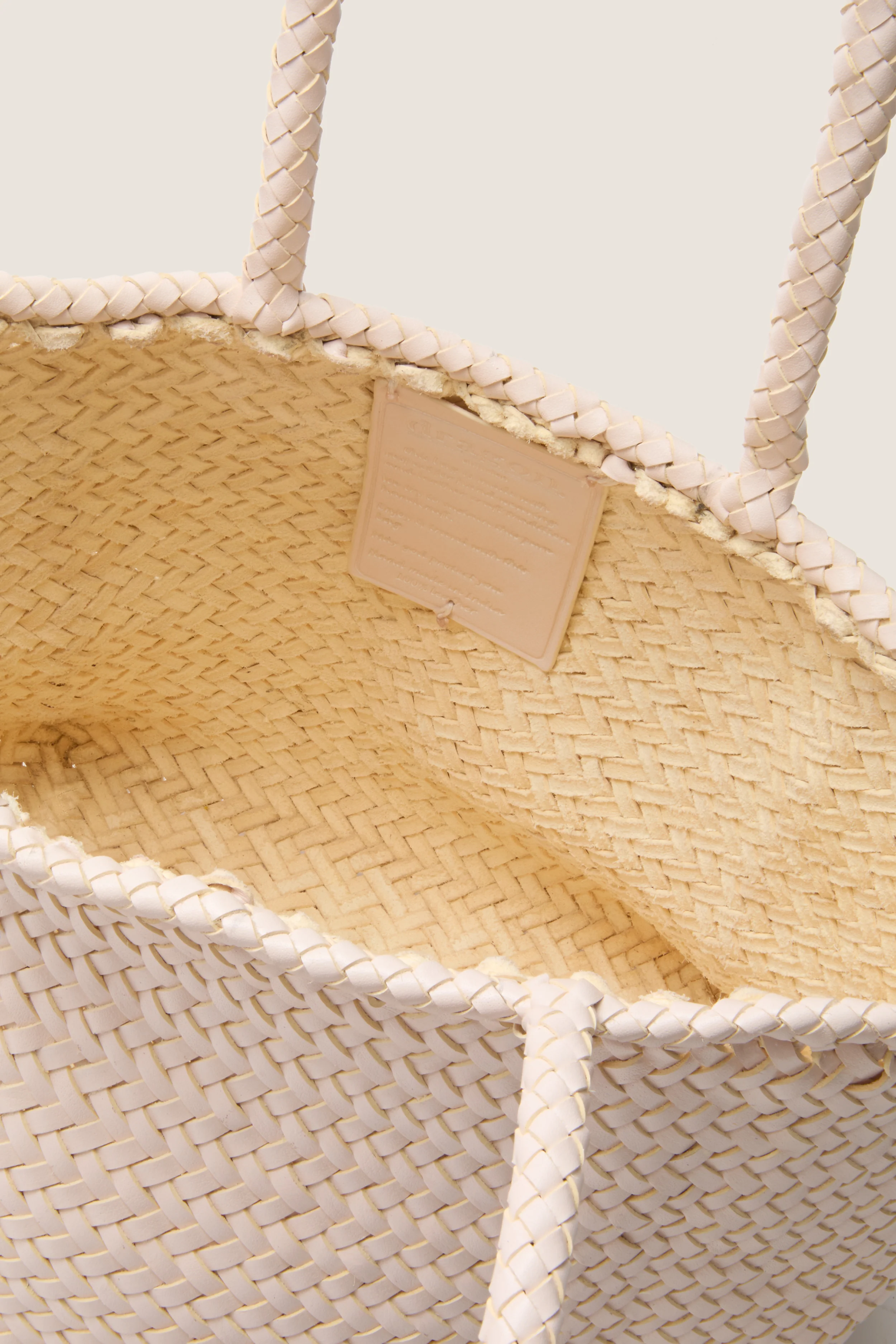 Sand Small Grace Basket - Image 5