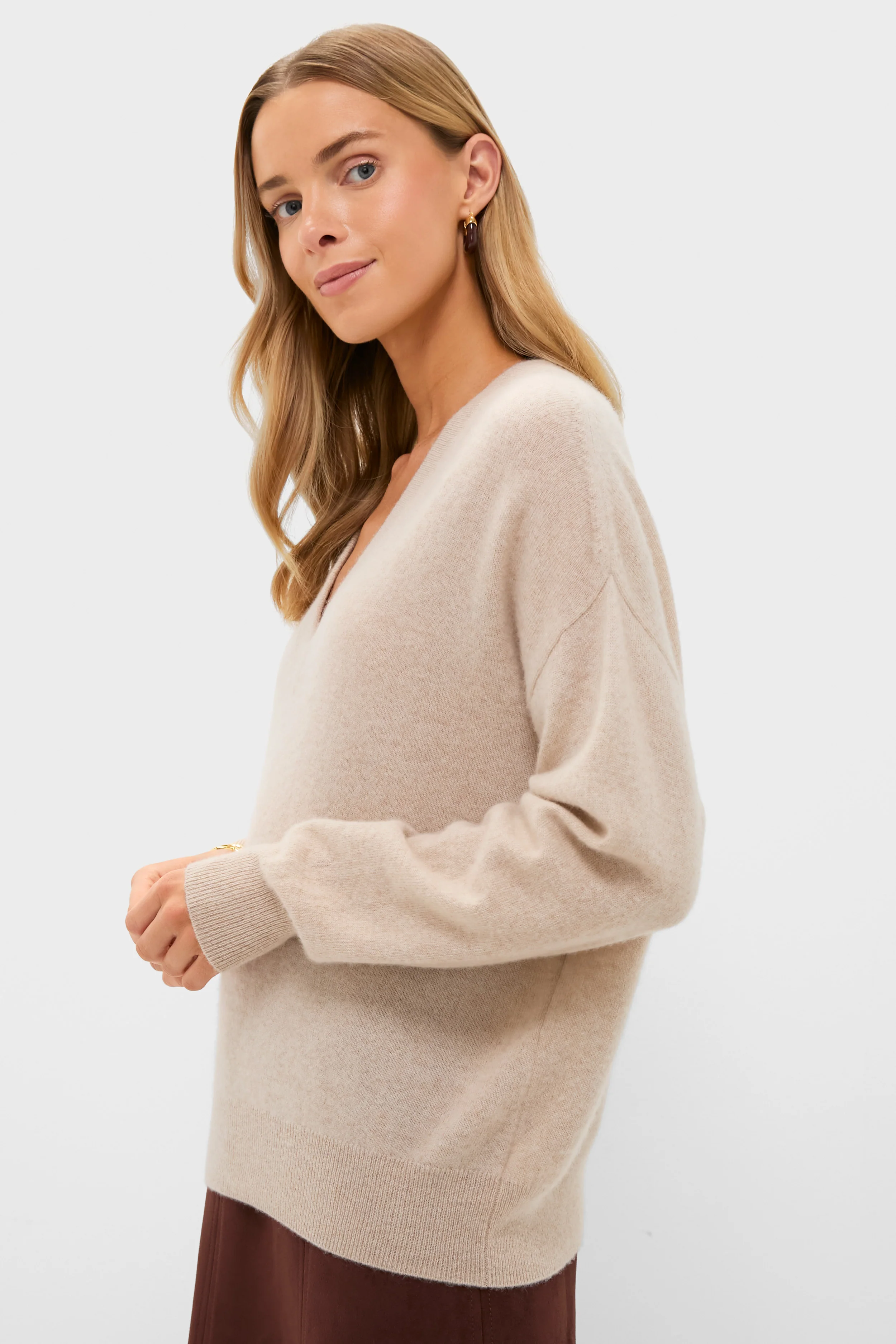 Sandstone Cashmere Emma V-Neck Boyfriend Sweater - Image 3