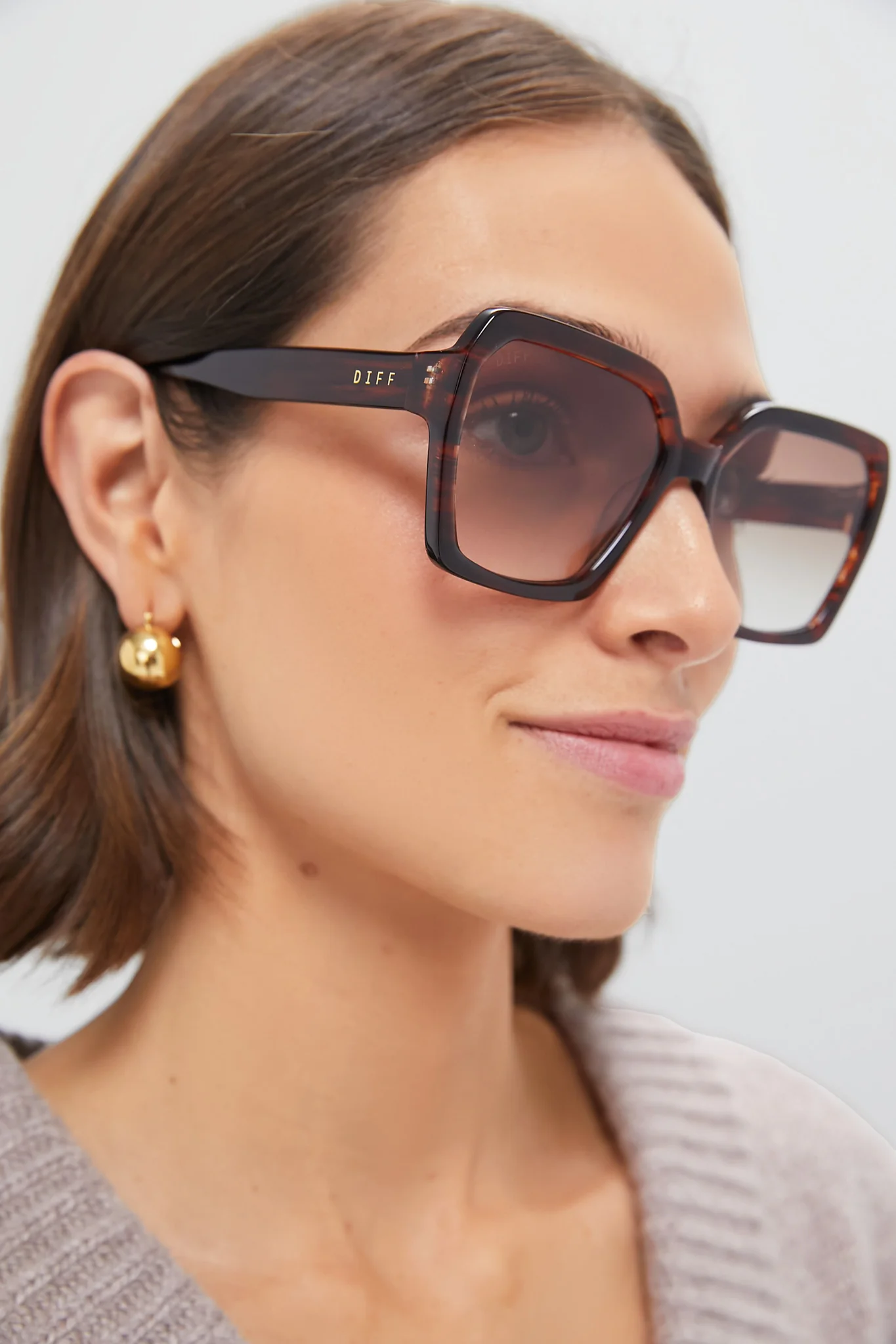 Sequoia Tortoise Sloane Sunglasses - Image 2