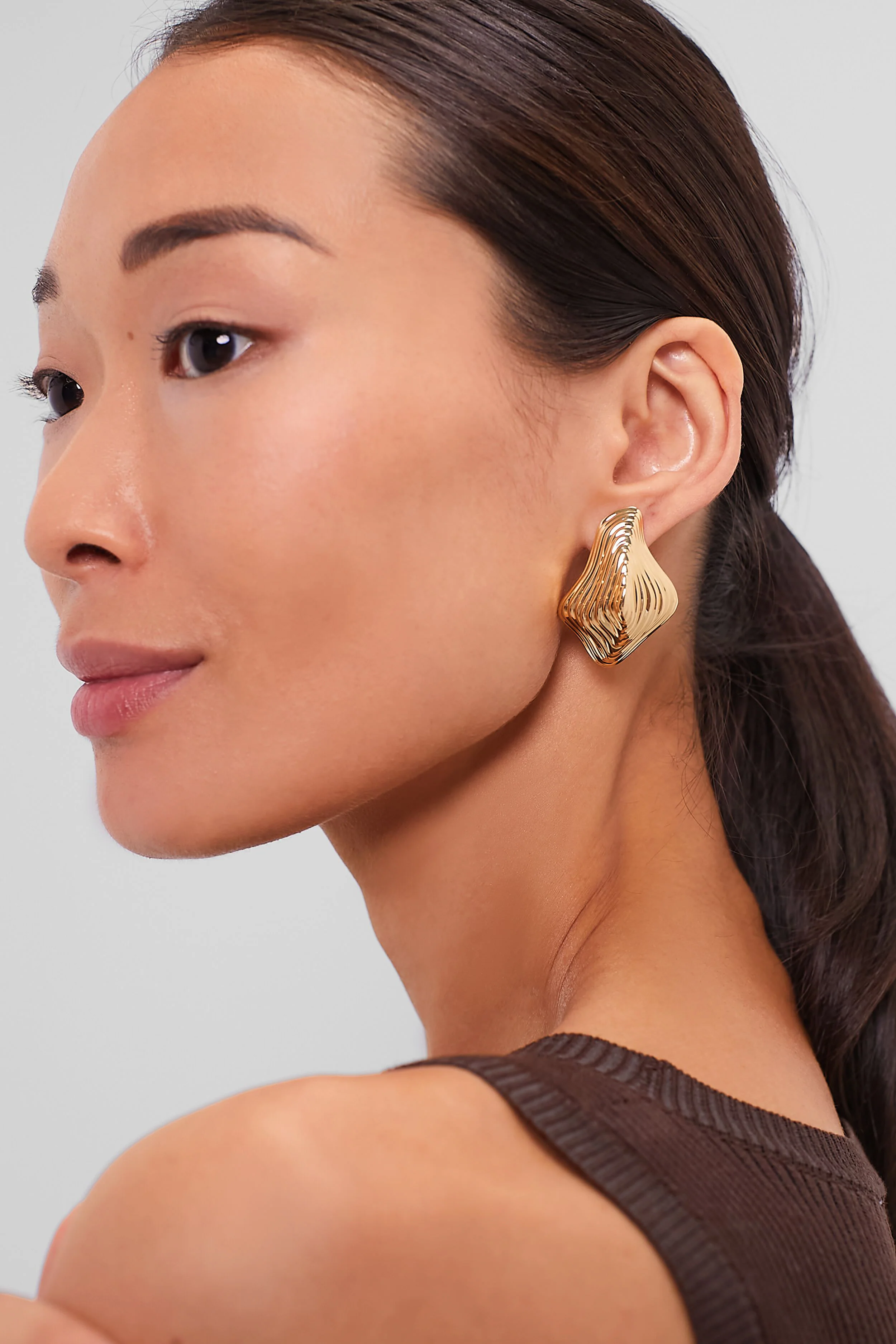 Shiny Brass Relic Earrings - Image 2