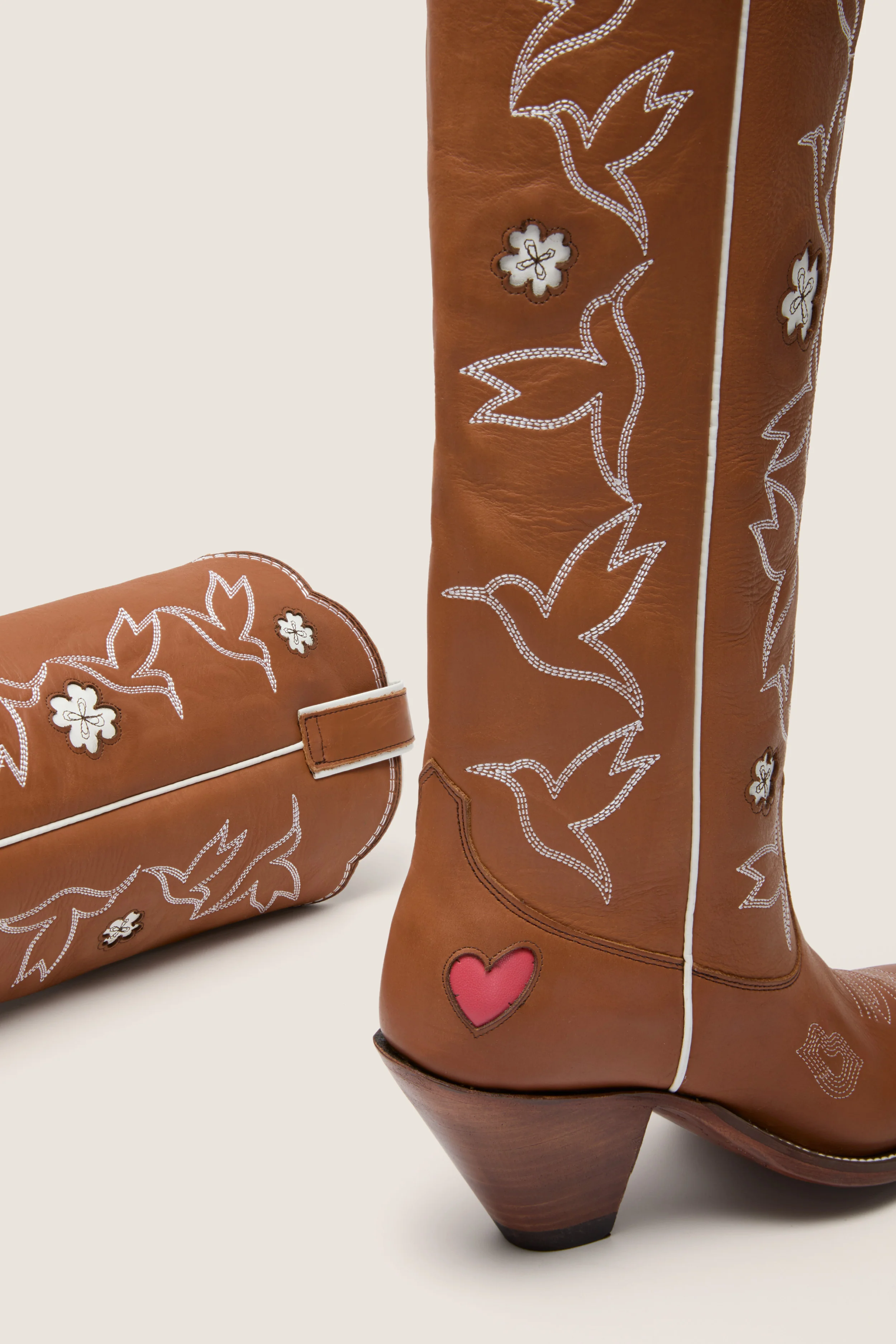Sierra and White Honey Boots - Image 5