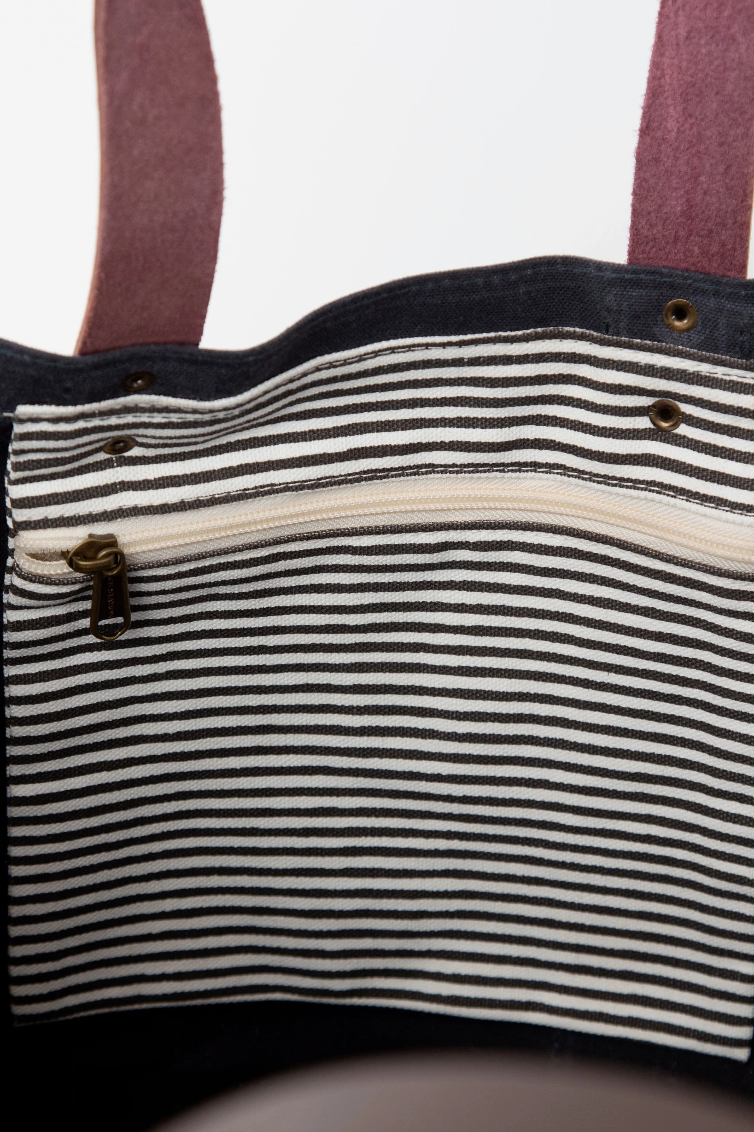 Slate Waxed Commuter Tote - Image 5