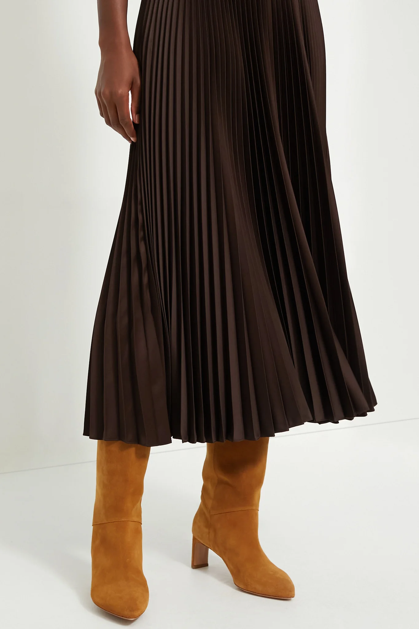 Squire Brown Short Sleeve Day Dress - Image 6