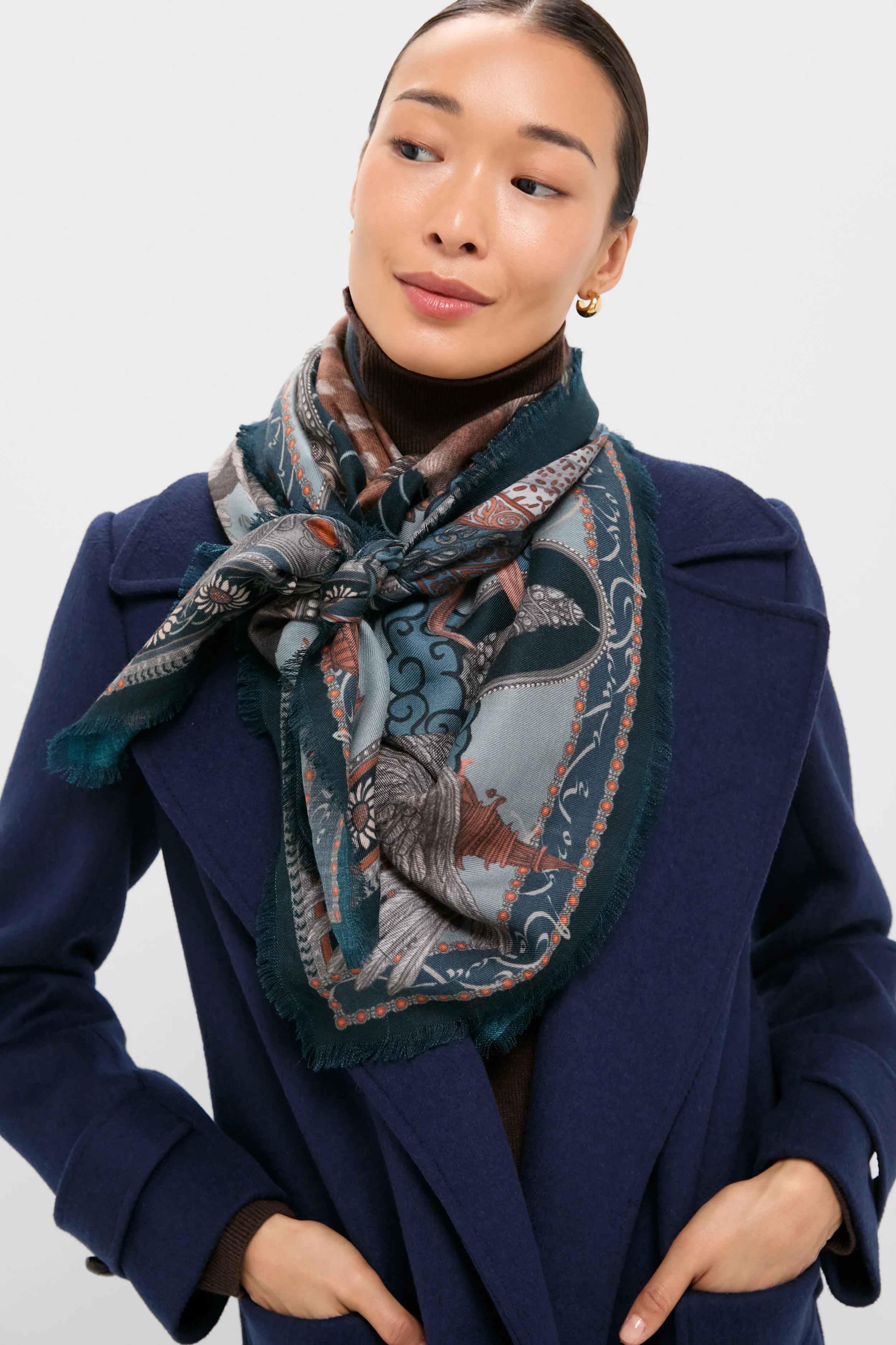 The Storm Steel Song Deer Large 135 cm Scarf - Image 3