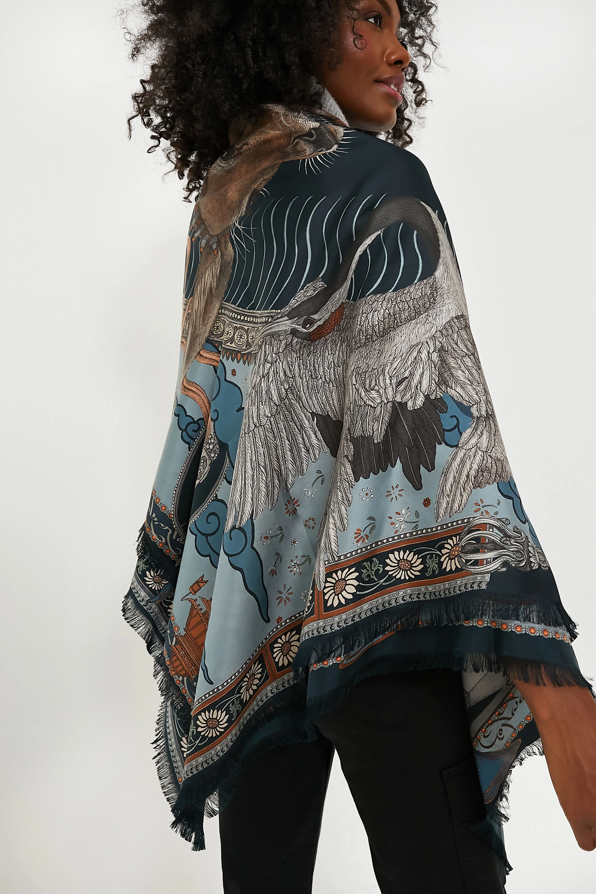 The Storm Steel Song Deer Large 135 cm Scarf - Image 7