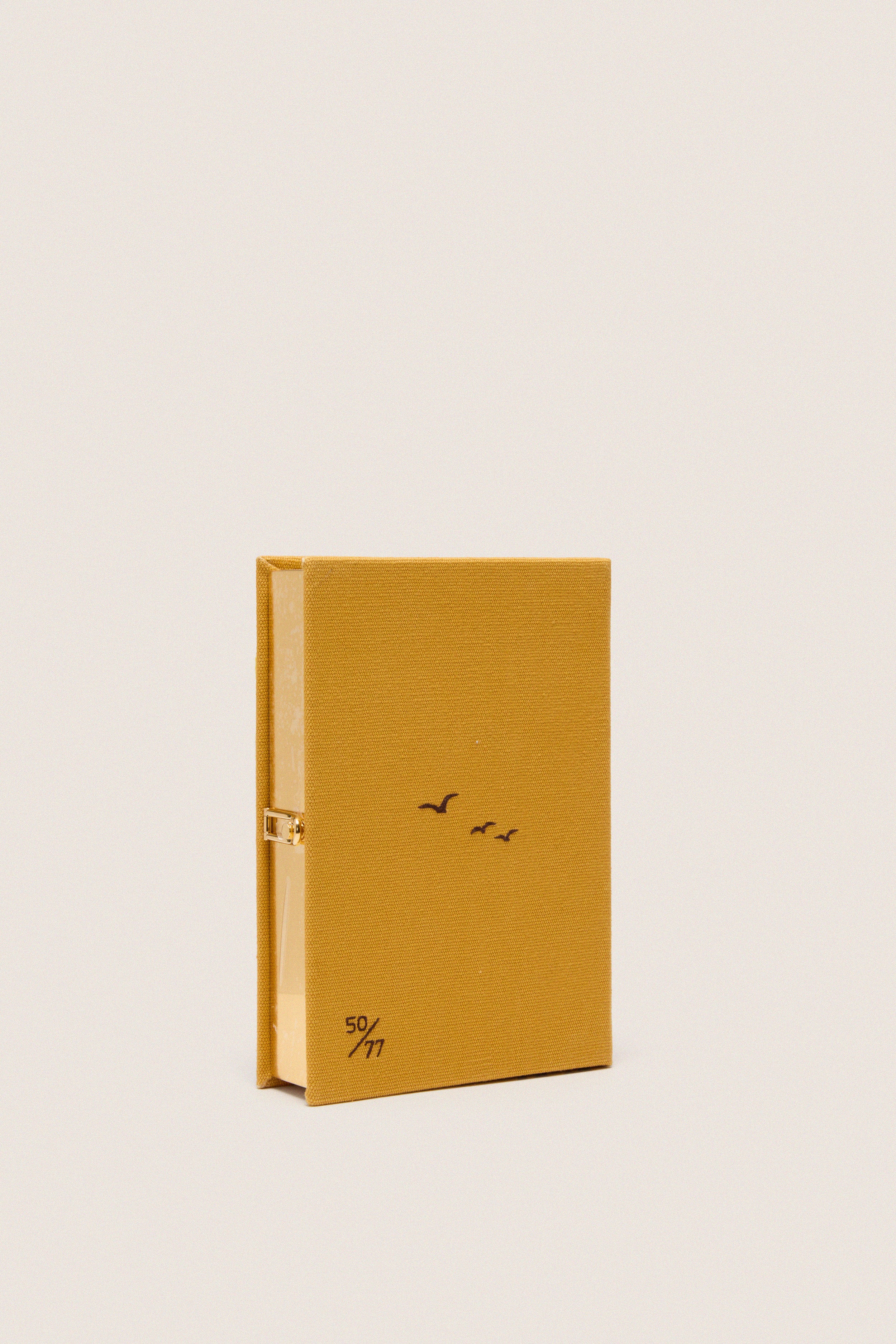 The Hamptons Book Clutch - Image 4
