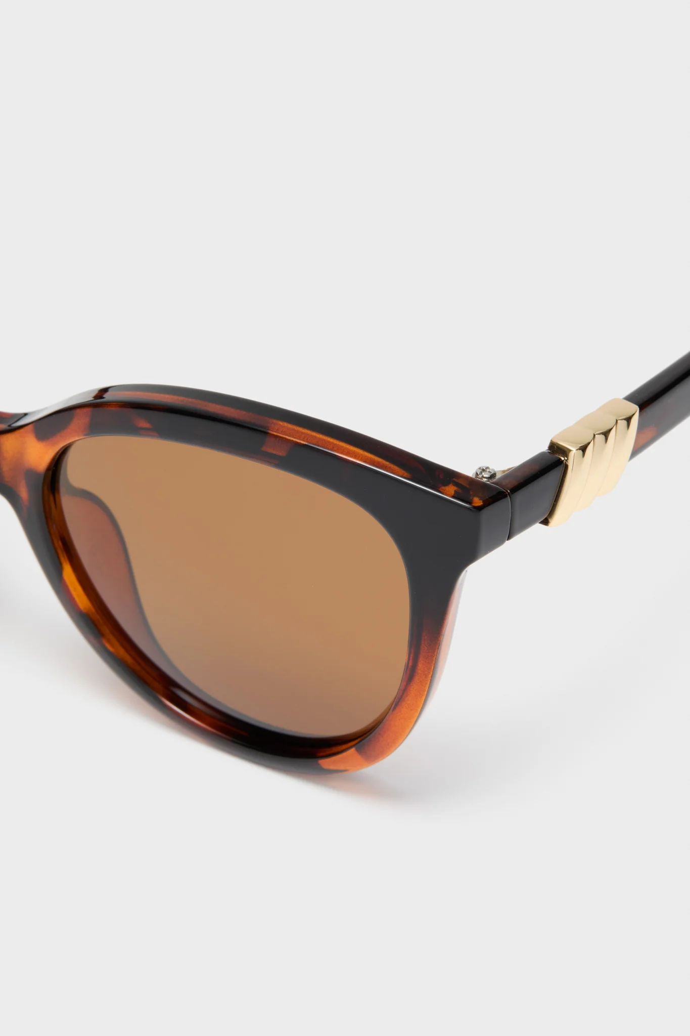 Tort The Muse Sunglasses - Image 5