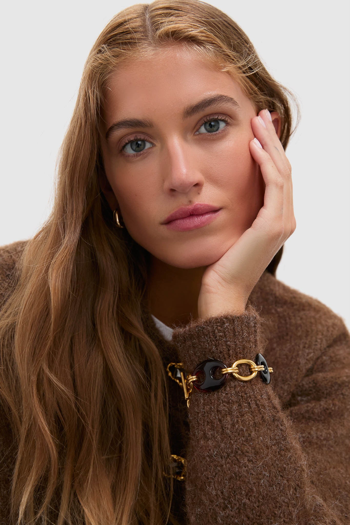 Tortoise and Gold Chain Bracelet - Image 2