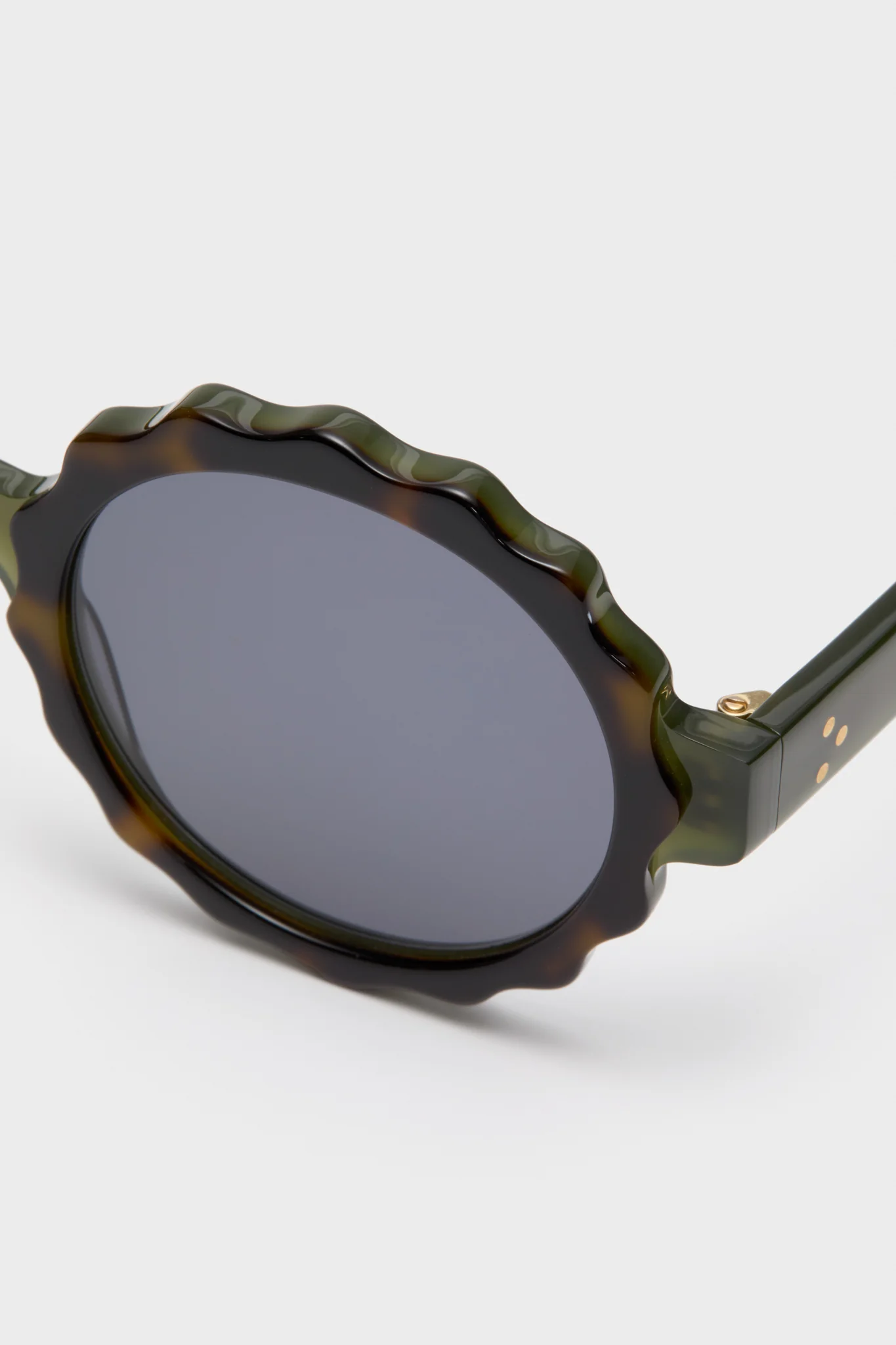 Tortoise Lily Sunglasses - Image 4