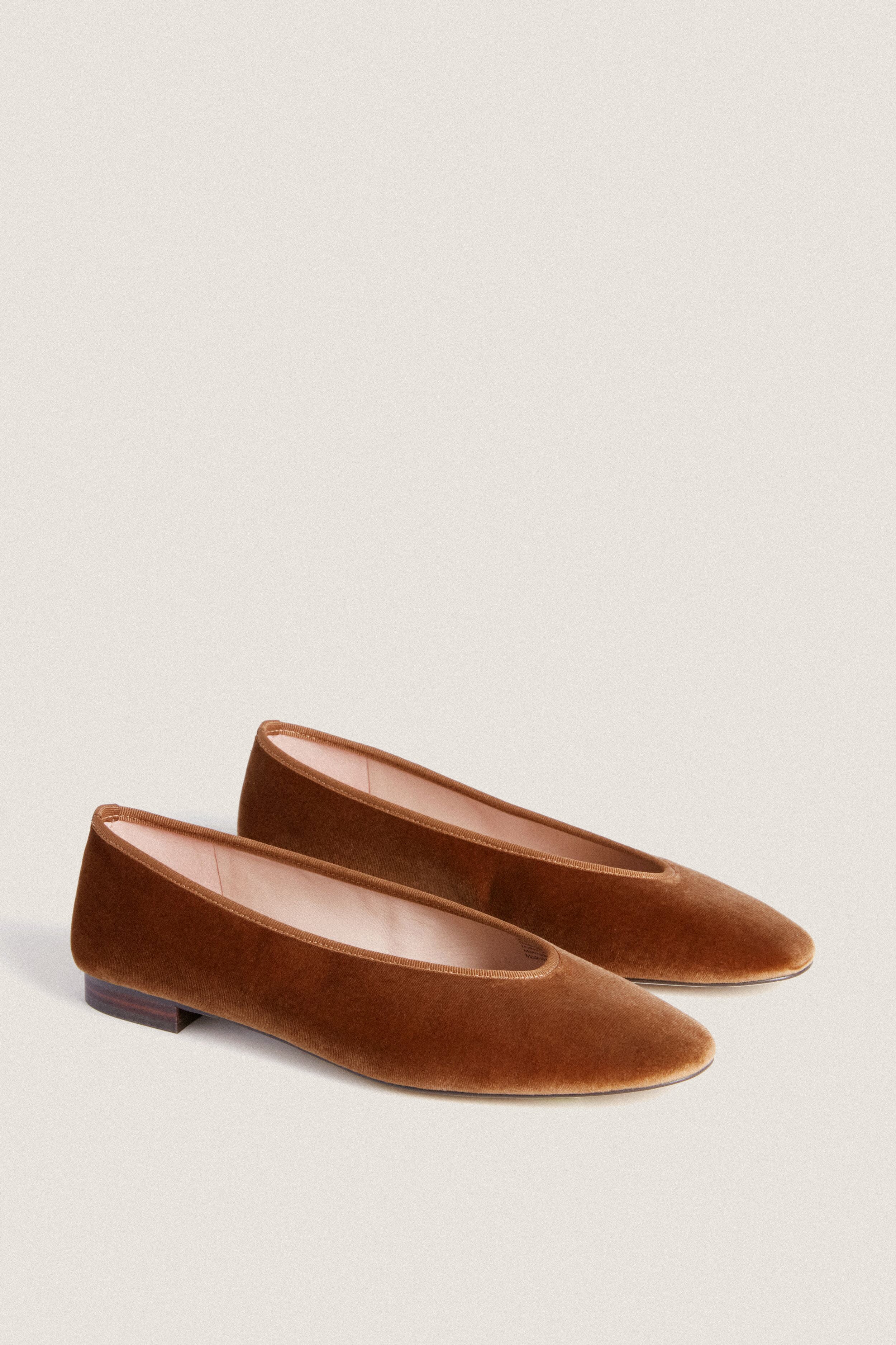 Velvet Hazel Nina Flats - Image 4