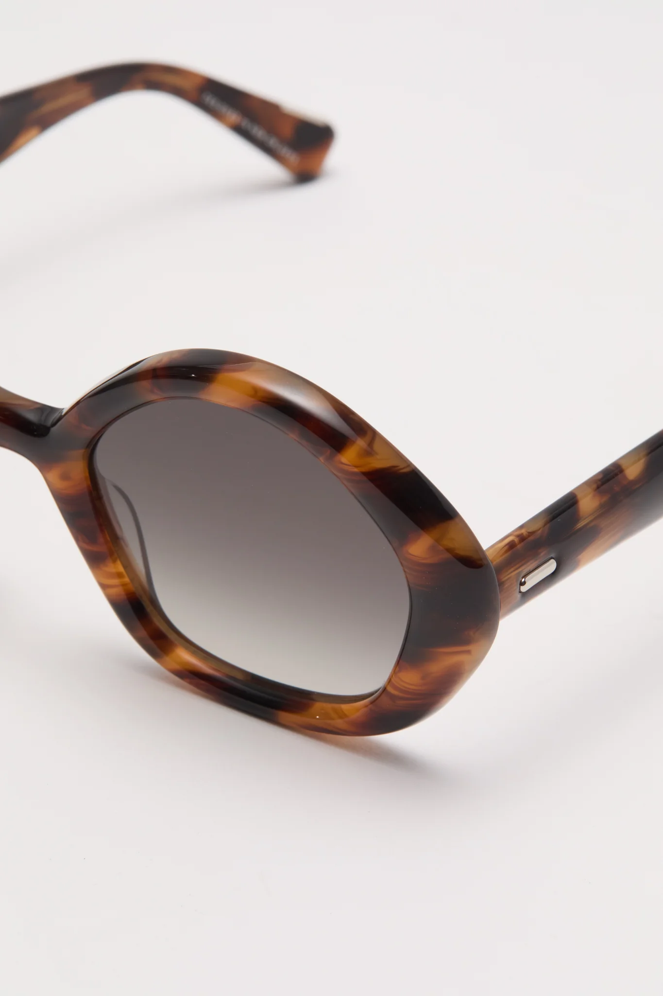 Venezia Eliza Sunglasses - Image 6