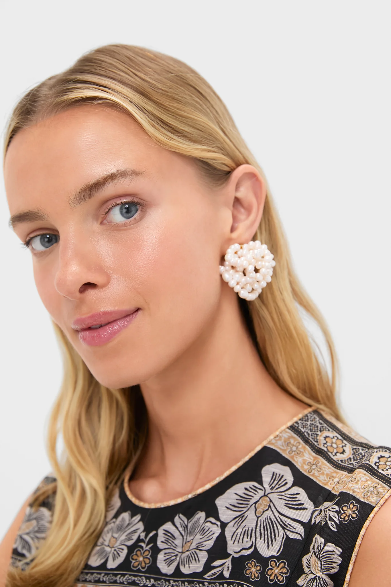 White Amara Earrings - Image 2