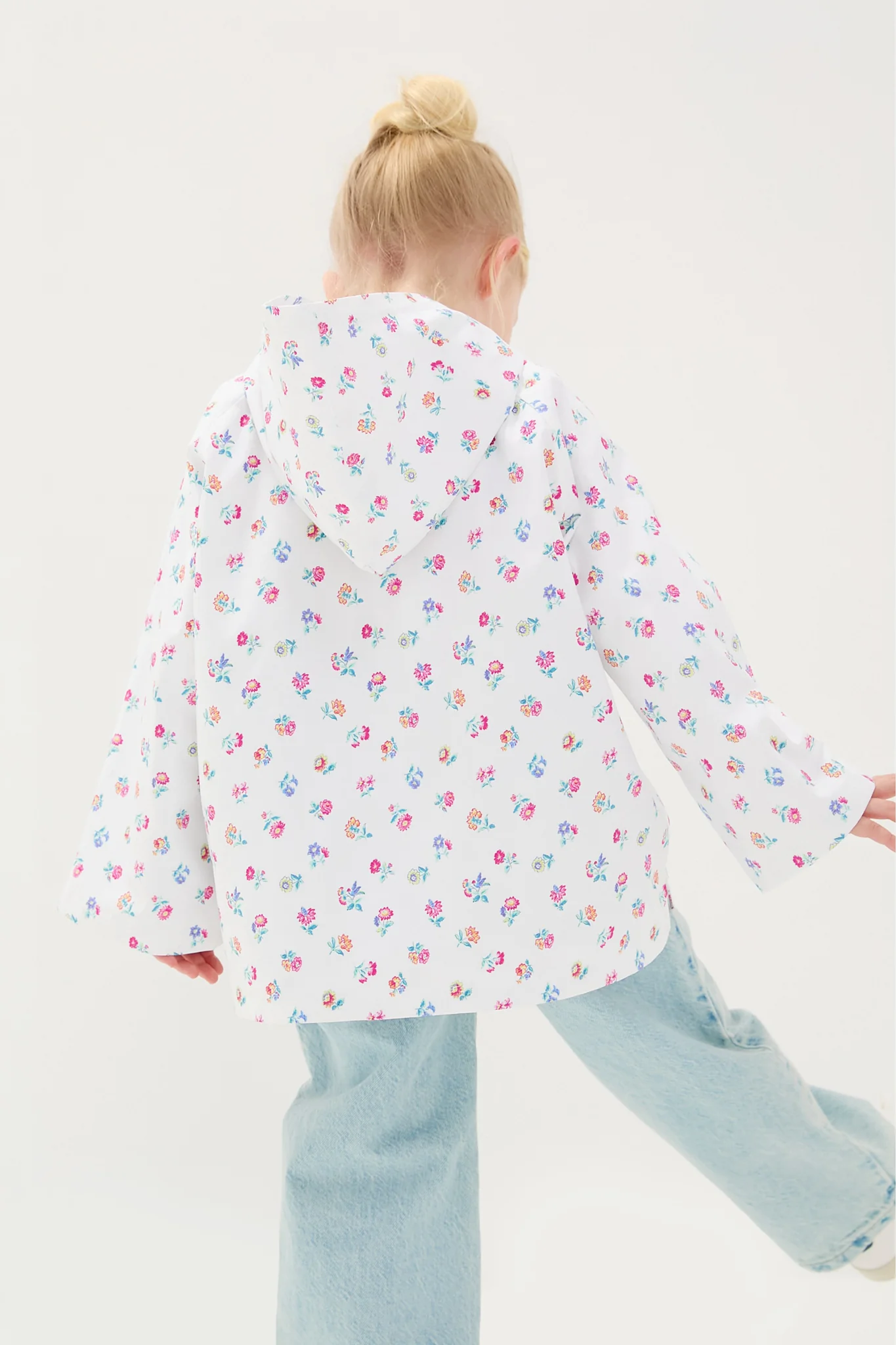 White Felicita Flowers Felvet Raincoat - Image 4