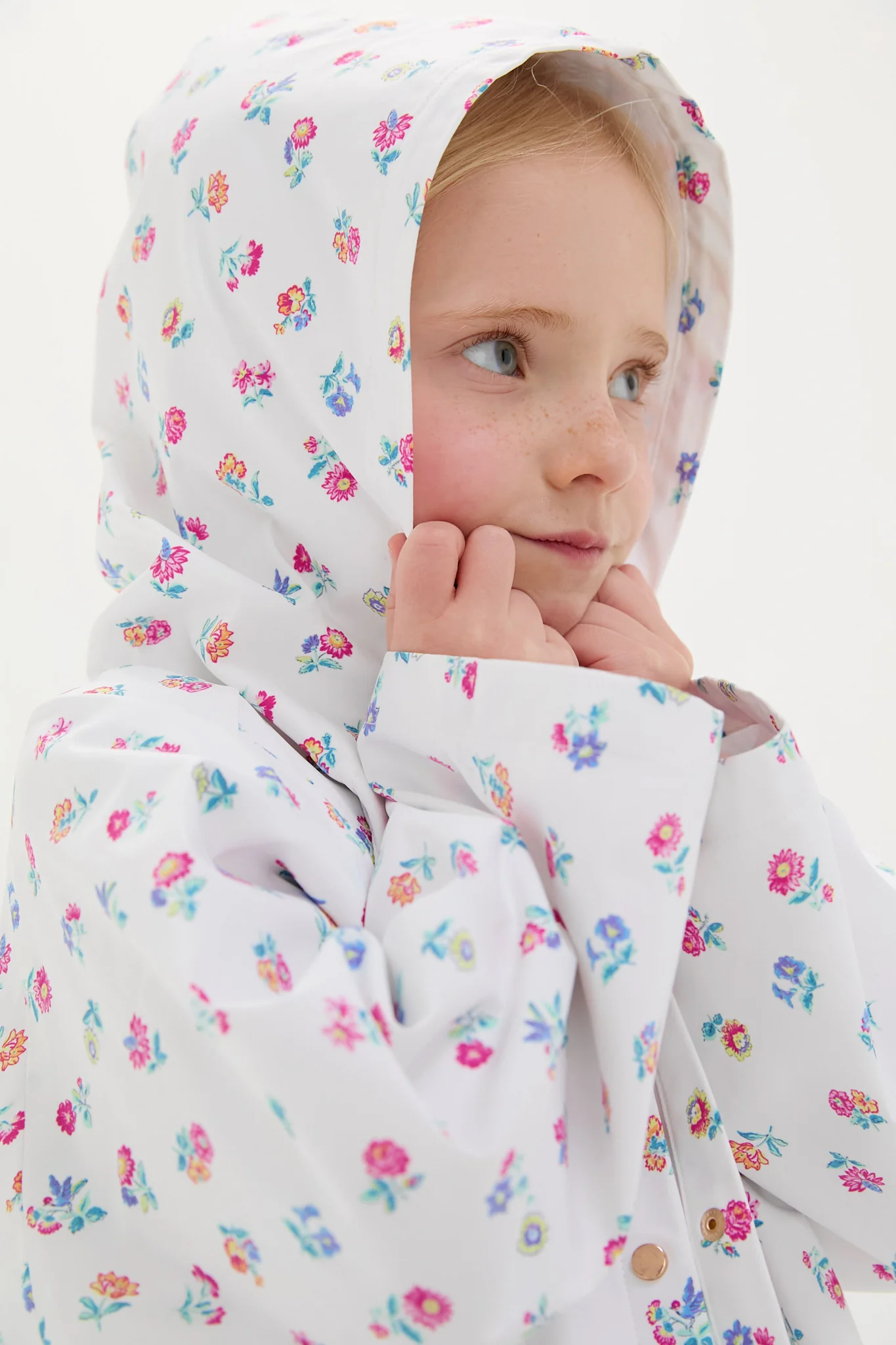 White Felicita Flowers Felvet Raincoat - Image 5